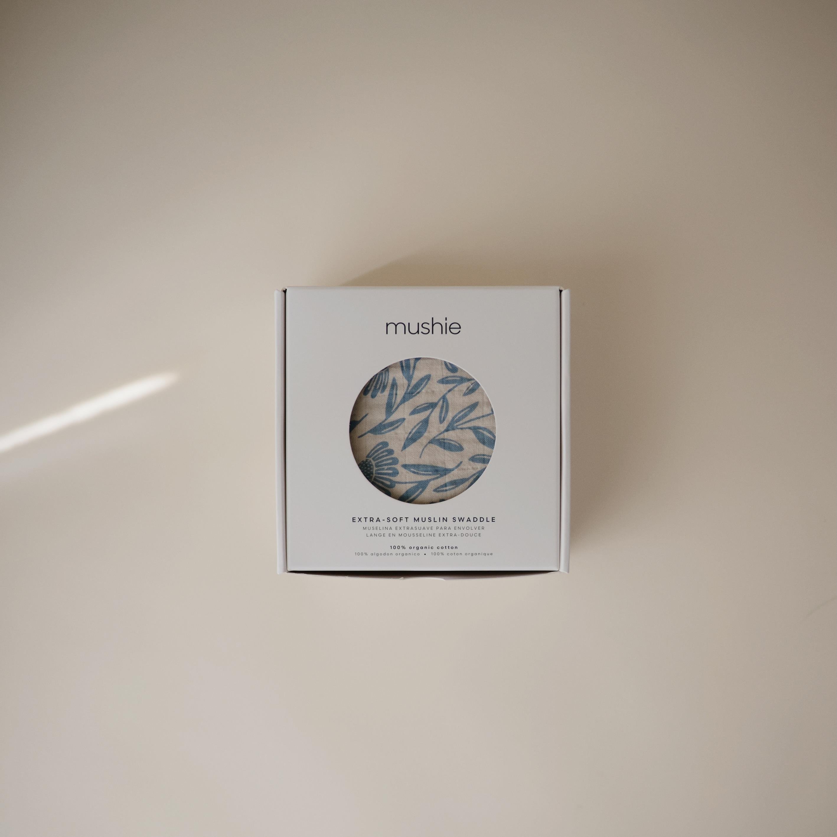 Mushie Organik Müslin Örtü / Kundak - Blue Flowers