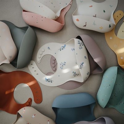 Mushie Silikon Önlük - Lilac Flowers