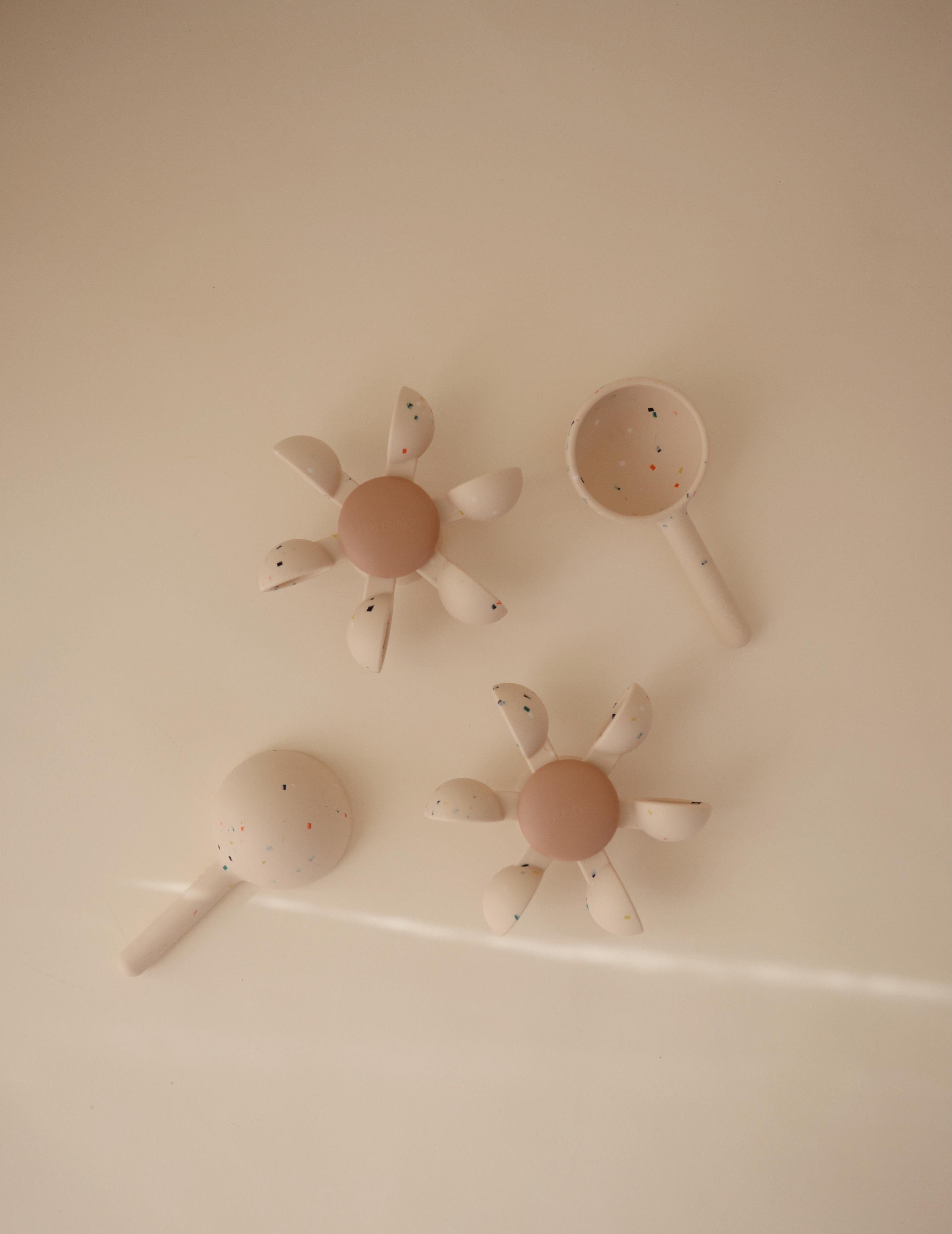 Mushie Su Çarkı Banyo Oyuncağı