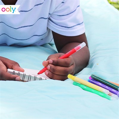 Ooly Switch-eroo Renk Değiştiren 12'li Keçeli Kalem