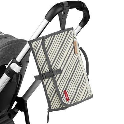Skip Hop Pronto Orijinal Alt Açma Çantası Çizgili
