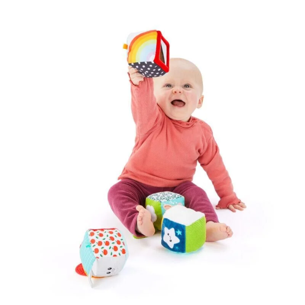 Sophie la Girafe Multi'activities +4lü Küp Oyuncağı