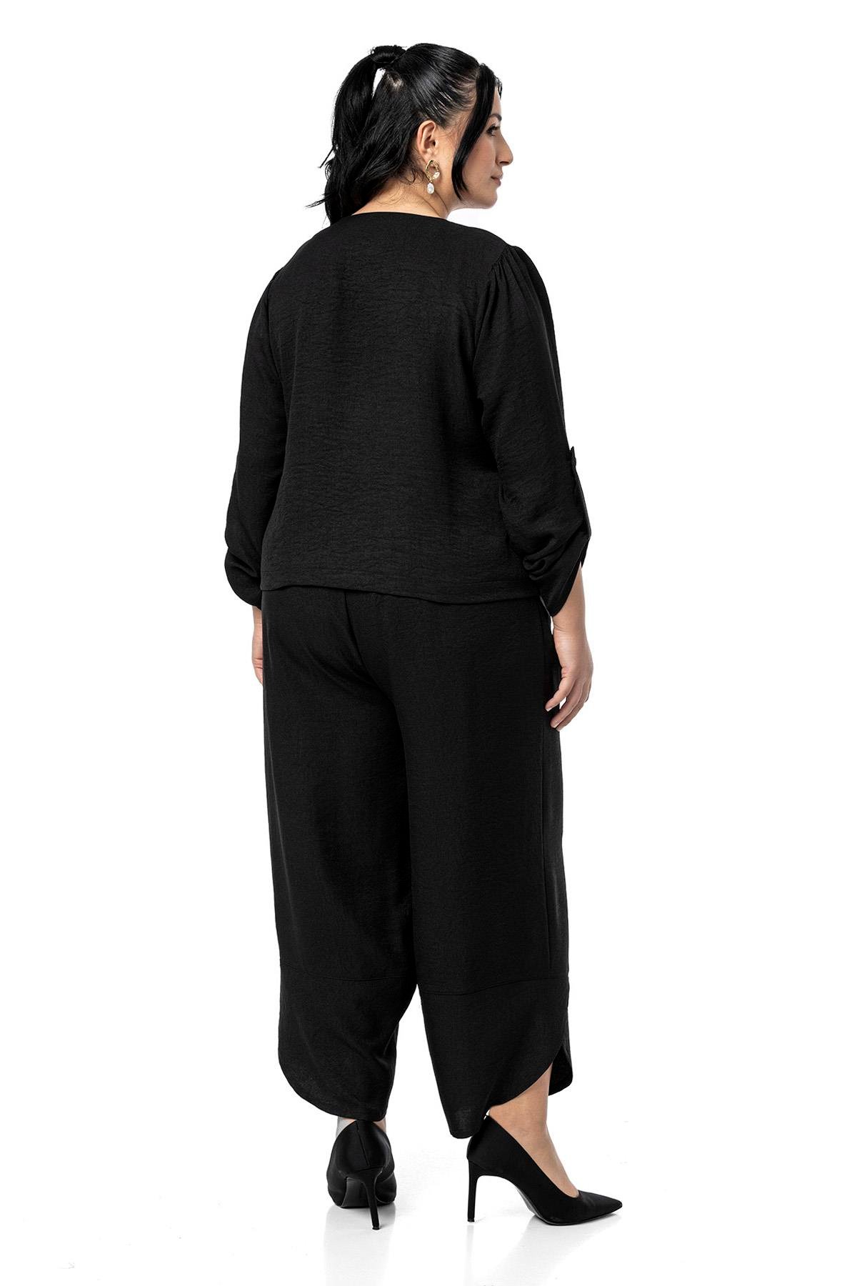 Bluz | Pantolon TakımlarDisentis Modest Büyük Beden Paça Detaylı Bluz Pantolon Siyah İkili TakımDISENTIS MODESTBüyük Beden Paça Detaylı Bluz Pantolon Siyah İkili Takım