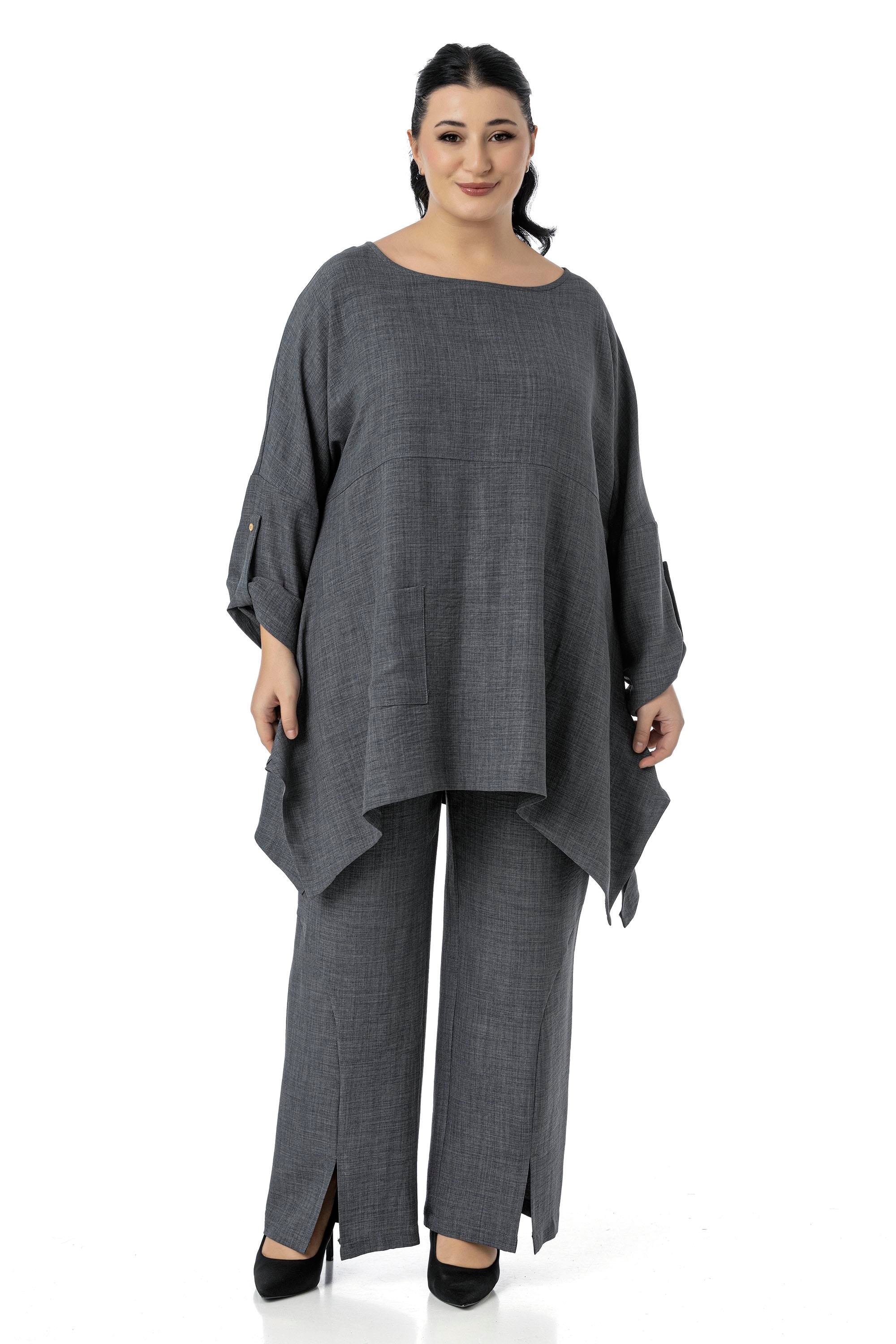 Bluz | Pantolon TakımlarDisentis Modest Büyük Beden Rahat Kesim Bluz Pantolon Gri İkili TakımDISENTIS MODESTBüyük Beden Rahat Kesim Bluz Pantolon Gri İkili Takım