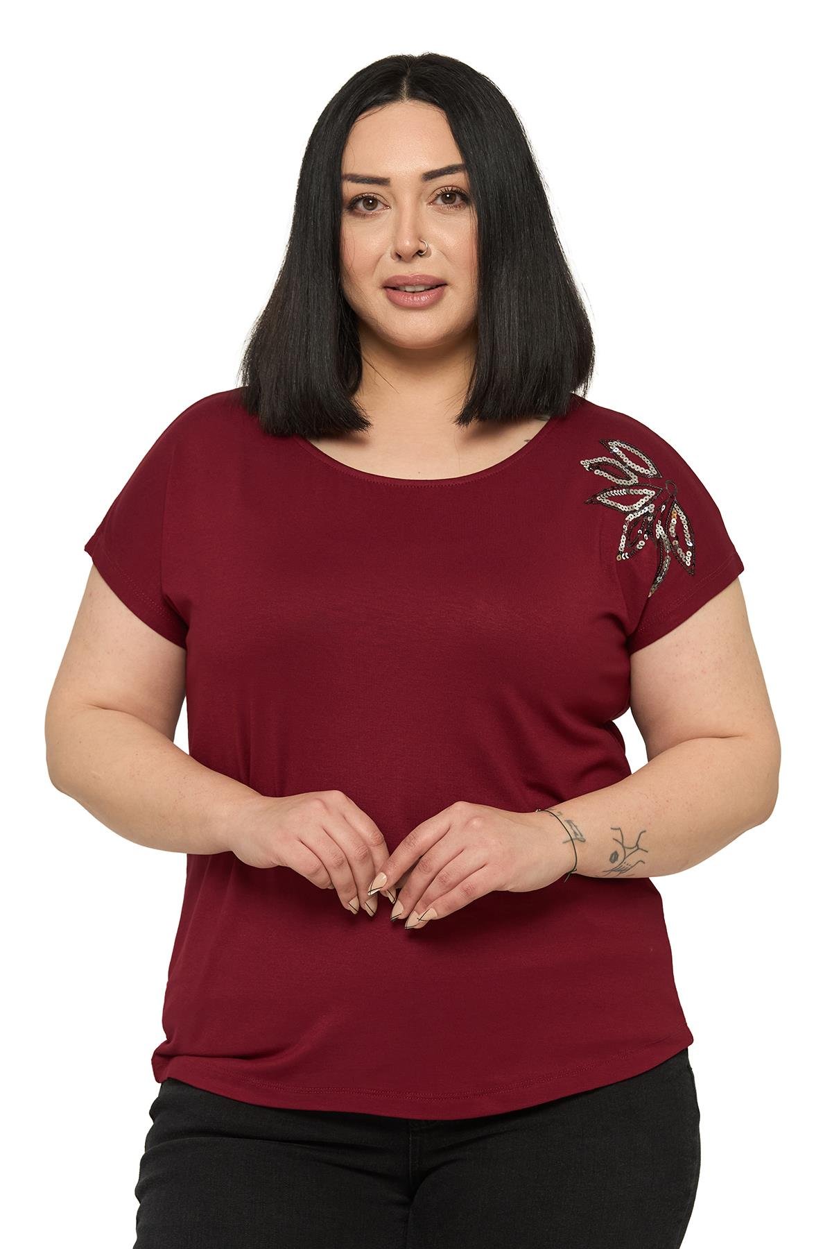 BluzDisentis Modest Büyük Beden Düşük Kısa Kollu Omuzda Yaprak Desenli Bordo BluzDISENTIS MODESTBüyük Beden Düşük Kısa Kollu Omuzda Yaprak Desenli Bordo Bluz