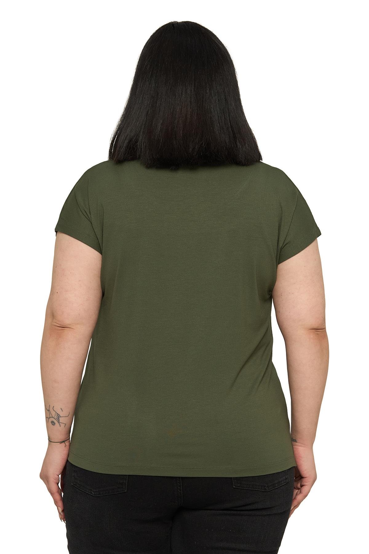 BluzDisentis Modest Büyük Beden Düşük Kısa Kollu Omuzda Yaprak Desenli Haki BluzDISENTIS MODESTBüyük Beden Düşük Kısa Kollu Omuzda Yaprak Desenli Haki Bluz