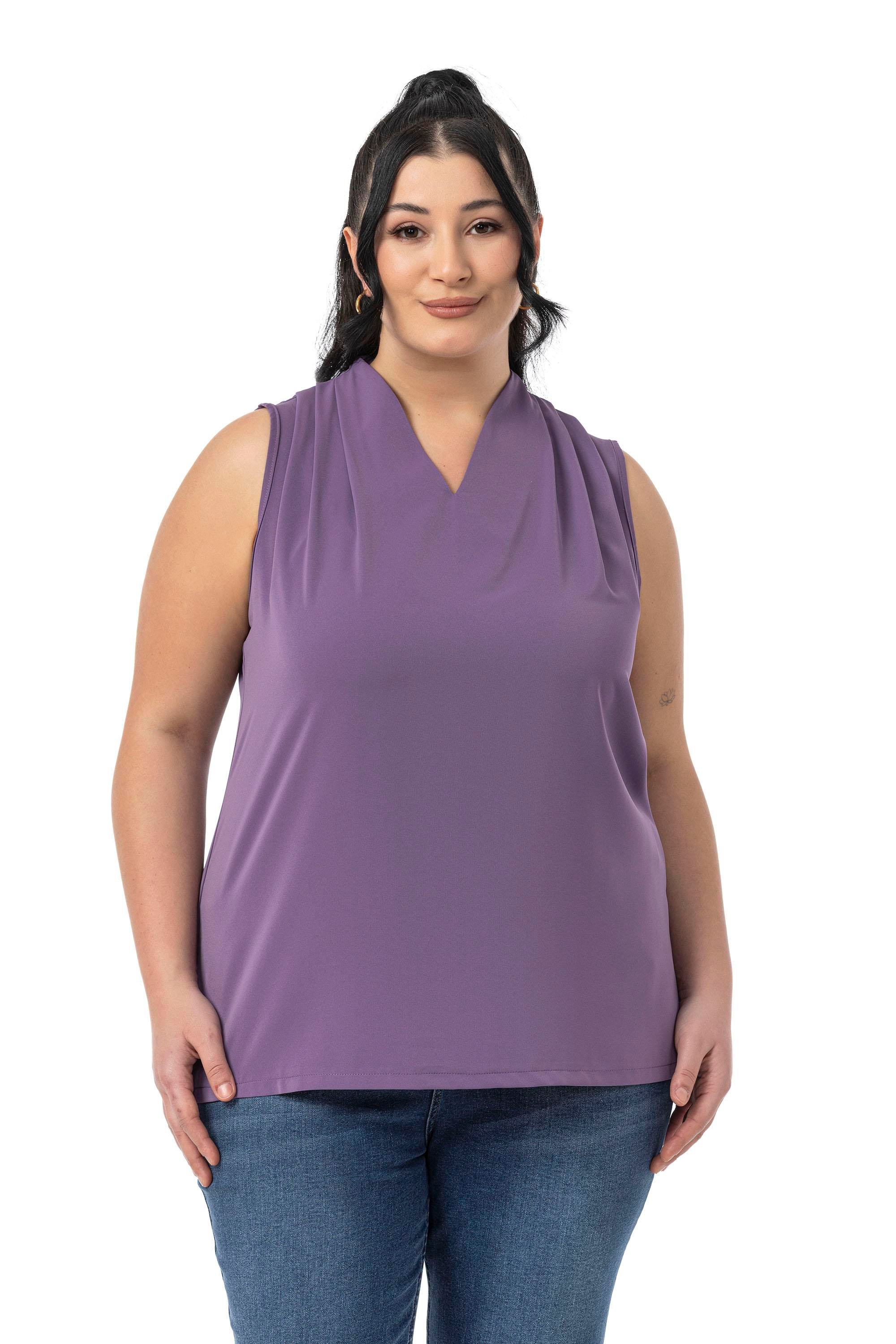 BluzDisentis Modest Büyük Beden Omzu Pile Detaylı V Yaka Kolsuz Mor BluzDISENTIS MODESTBüyük Beden Omzu Pile Detaylı V Yaka Kolsuz Mor Bluz