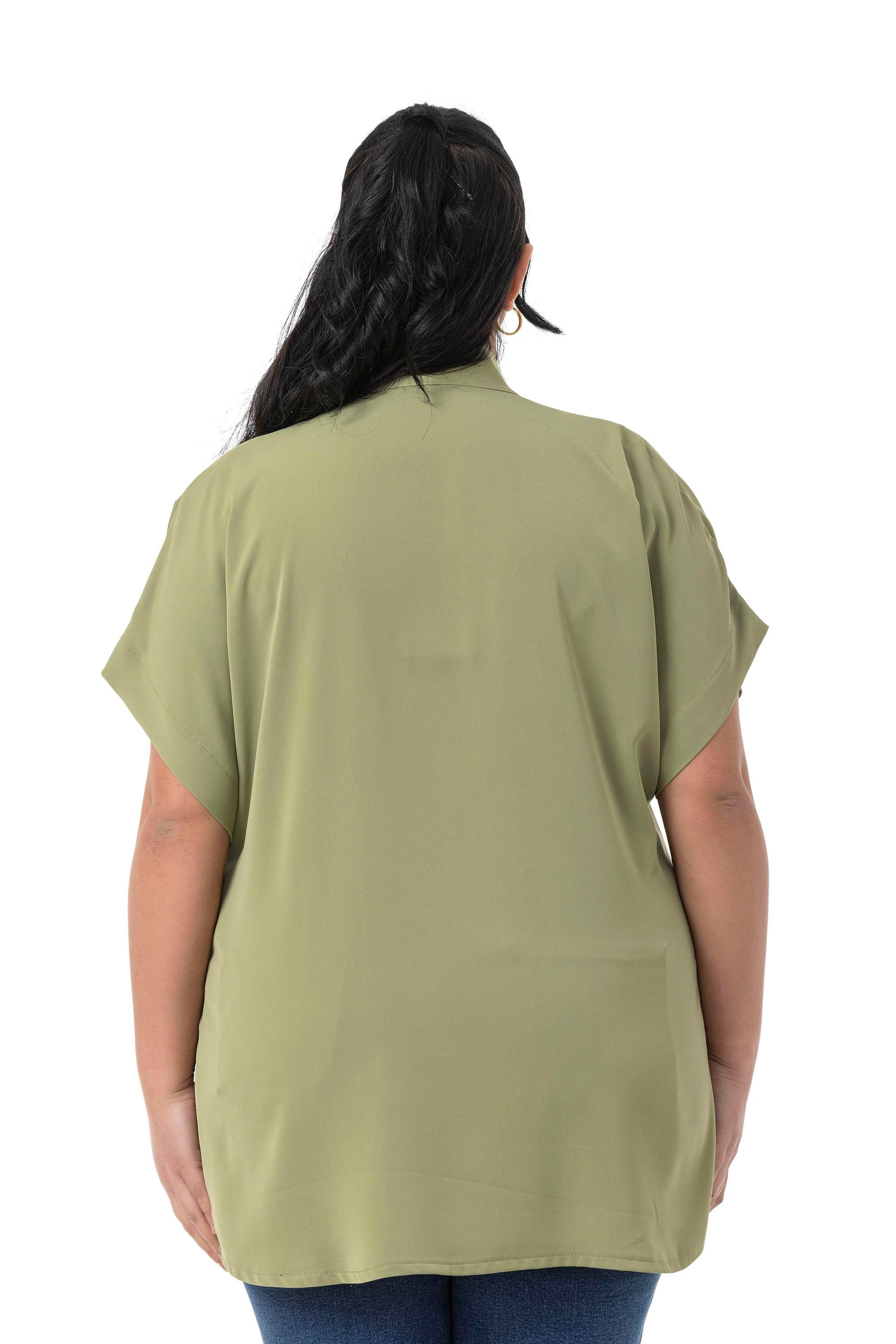 BluzDisentis Modest Büyük Beden Yakada Bağlama Detaylı Düşük Yarım Kollu Fıstık Yeşili BluzDISENTIS MODESTBüyük Beden Yakada Bağlama Detaylı Düşük Yarım Kollu Fıstık Yeşili Bluz