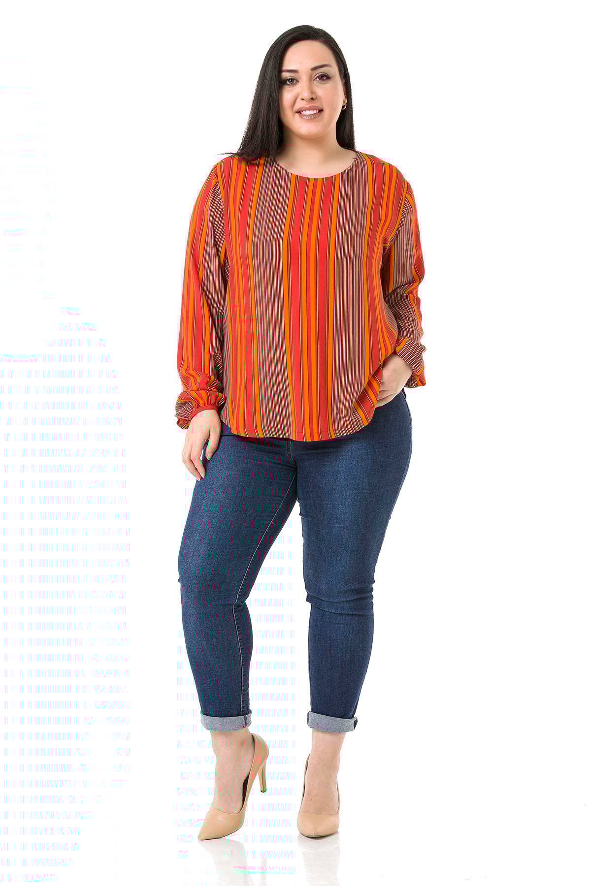 BluzDisentis Modest Yuvarlak Yaka Fermuar Kapamalı Kolları Düğme Detaylı Uzun Kollu Tarçın BluzDISENTIS MODESTBüyük Beden Yuvarlak Yaka Fermuar Kapamalı Kolları Düğme Detaylı Uzun Kollu Tarçın Bluz