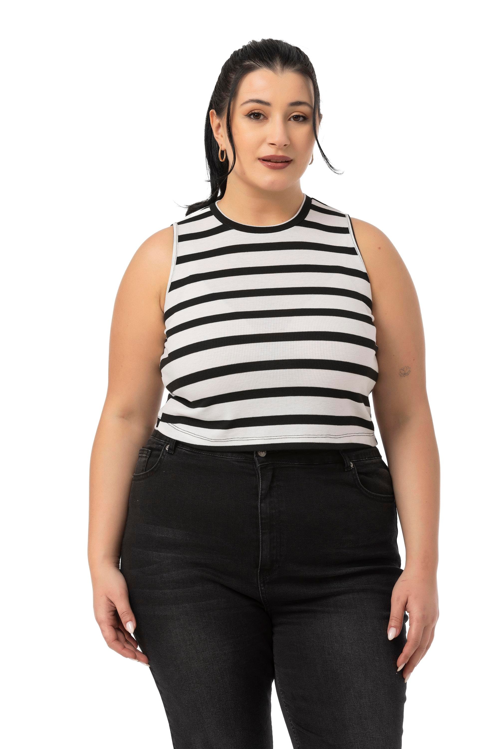 Body | TopsDisentis Modest Büyük Beden Kalın Çizgili Kısa Beyaz Siyah BodyDISENTIS MODESTBüyük Beden Kalın Çizgili Kısa Beyaz Siyah Body