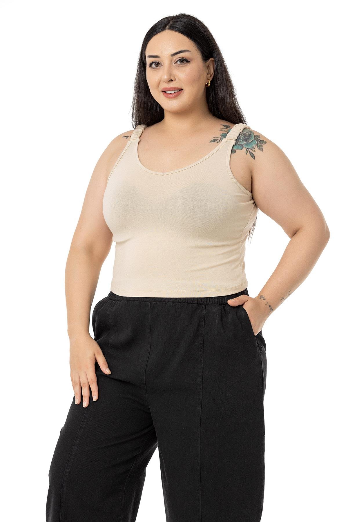 Büyük Beden Askıları Büzgülü Drapeli Crop Bej Rengi Body