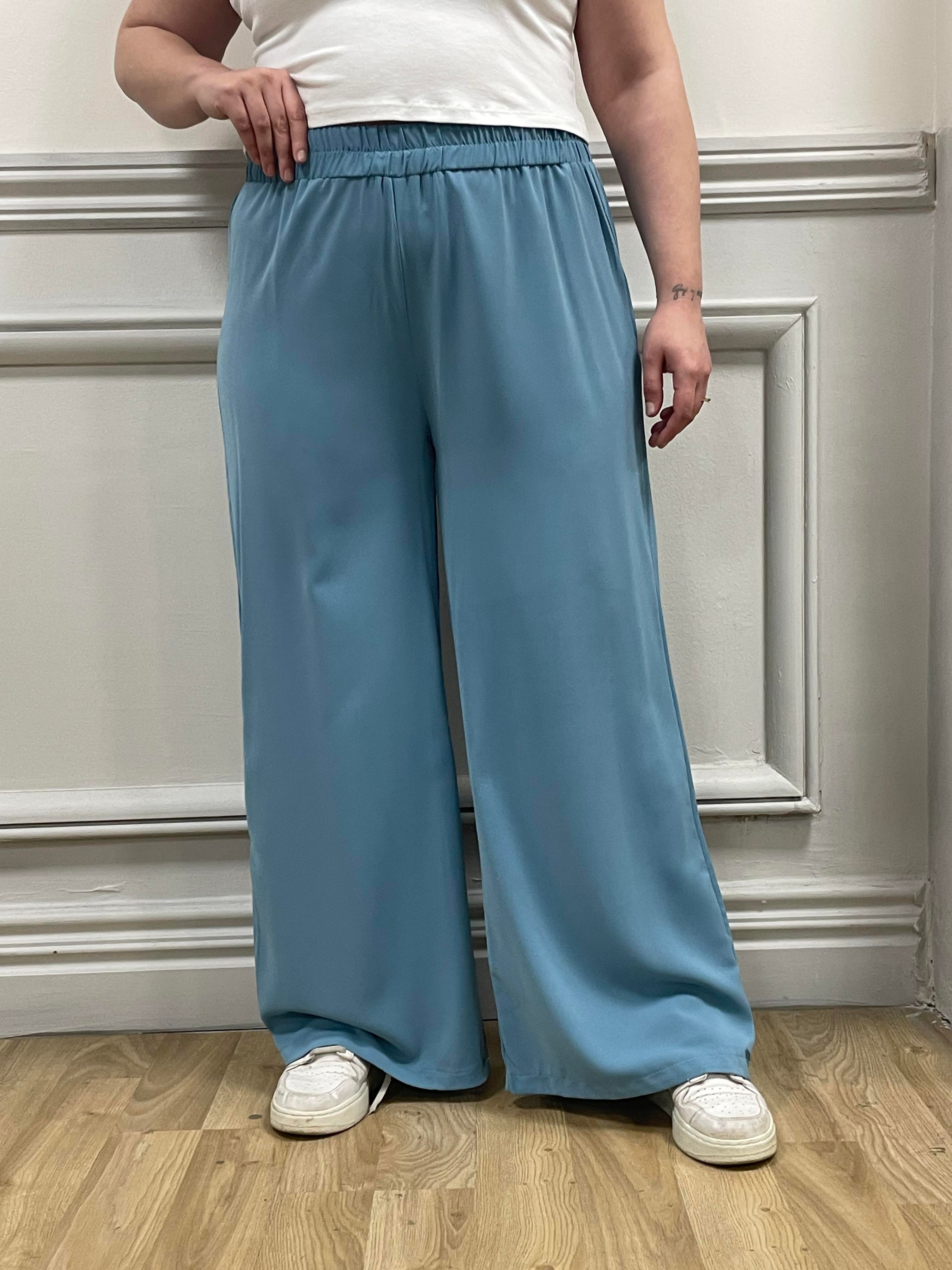 DISENTIS MODEST GENC BUYUK BEDEN PANTOLONDISENTIS MODESTBüyük Beden Beli Lastikli Mavi Pantolon 