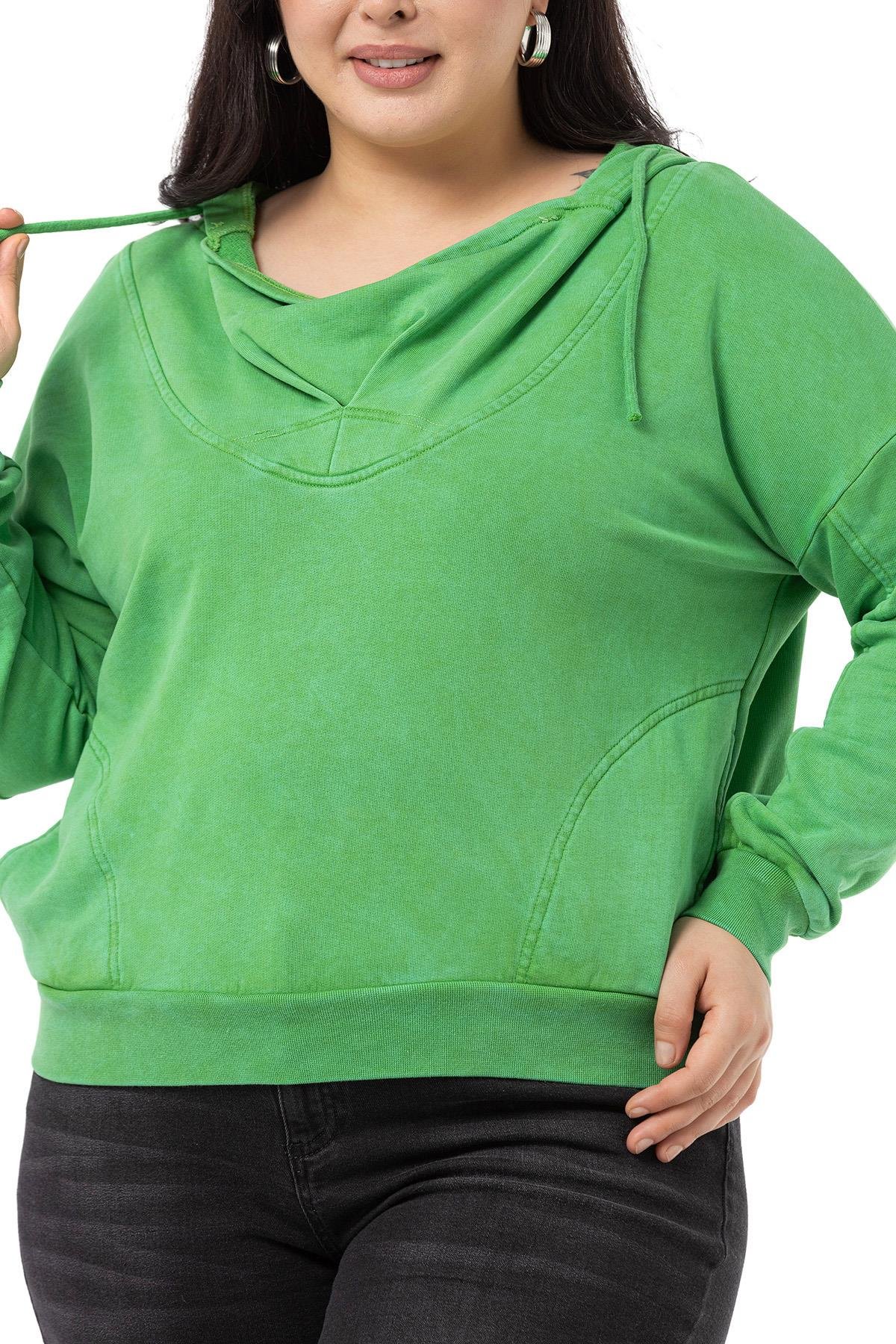 Disentis Modest Degaje Kapüşonlu Yaka Cepli Parça Boyalı Üç İplik Yeşil SweatshirtDISENTIS MODESTBüyük Beden Degaje Kapüşonlu Yaka Cepli Parça Boyalı Üç İplik Yeşil Sweatshirt