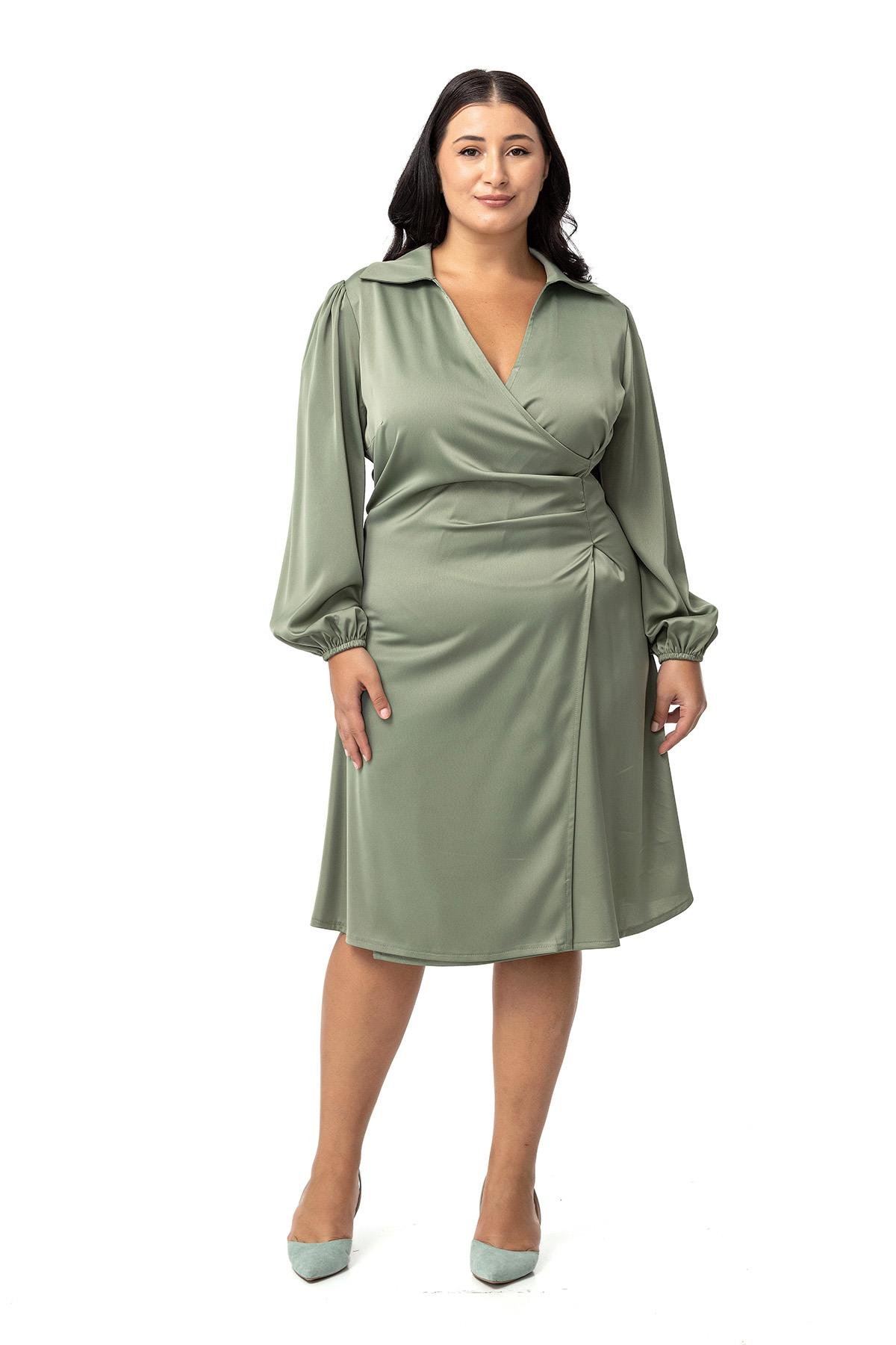 Disentis Modest Büyük Beden Derin V Yaka Beli Yandan Drapeli Saten Mint Yeşili ElbiseDISENTIS MODESTBüyük Beden Derin V Yaka Beli Yandan Drapeli Saten Mint Yeşili Elbise