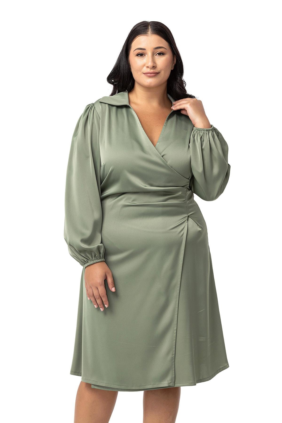 Disentis Modest Büyük Beden Derin V Yaka Beli Yandan Drapeli Saten Mint Yeşili ElbiseDISENTIS MODESTBüyük Beden Derin V Yaka Beli Yandan Drapeli Saten Mint Yeşili Elbise
