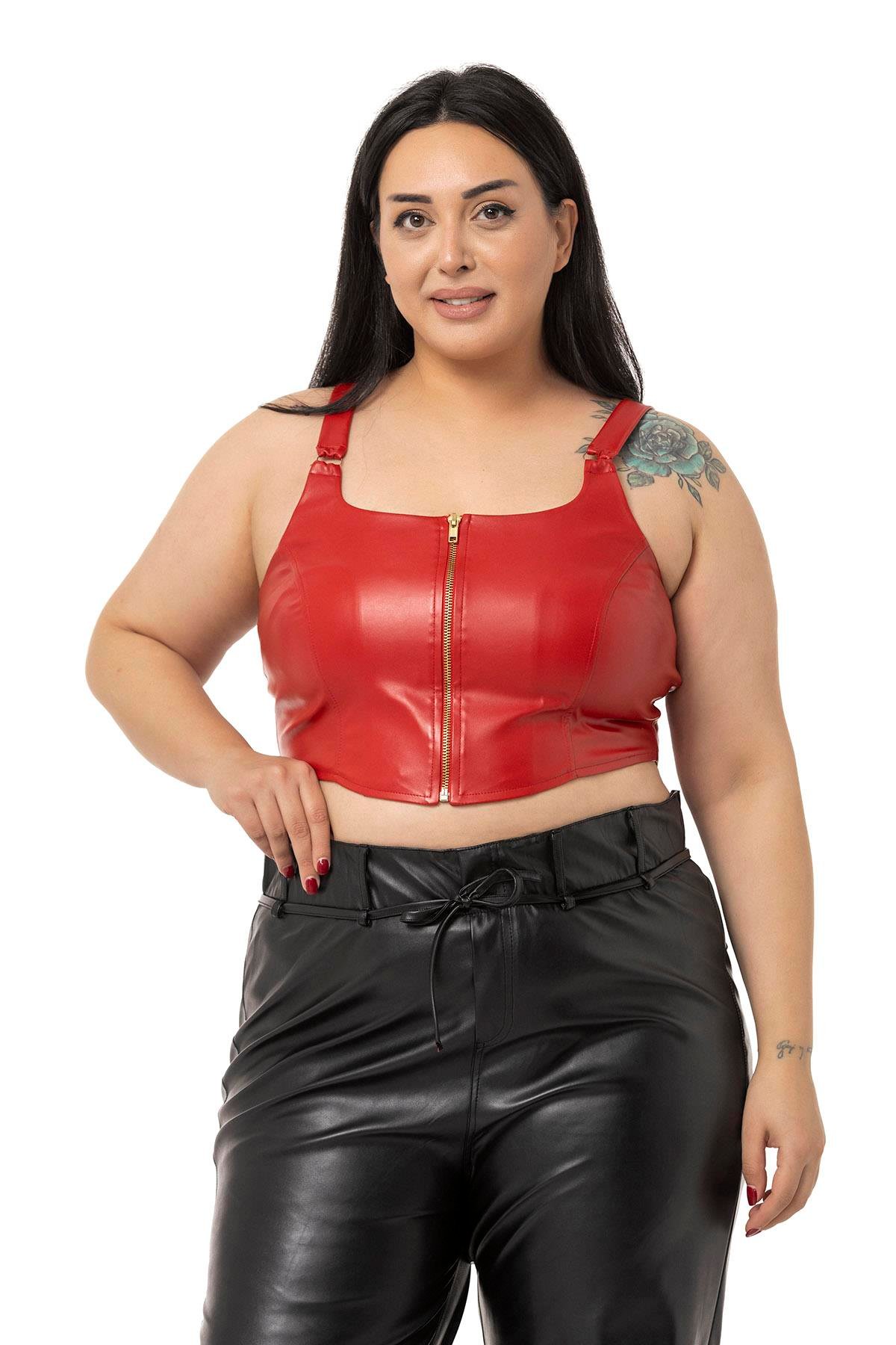 DISENTIS MODEST GENC BUYUK BEDEN DERI BUSTIYERDISENTIS MODESTBüyük Beden Fermuar Detaylı Deri Kırmızı Büstiyer