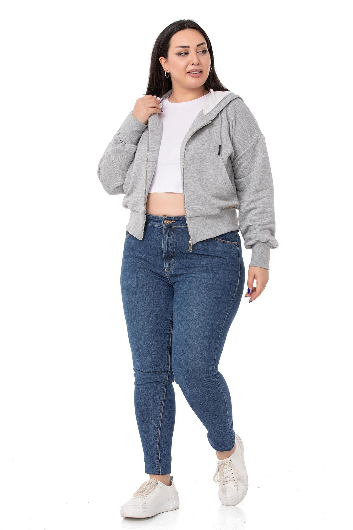 DISENTIS MODEST UC IPLIK KAPUSONLU SWEATSHIRT GENC BUYUK BEDENDISENTIS MODESTBüyük Beden Kanguru Cepli Kapüşonlu Üç İplik Gri Melanj Sweatshirt