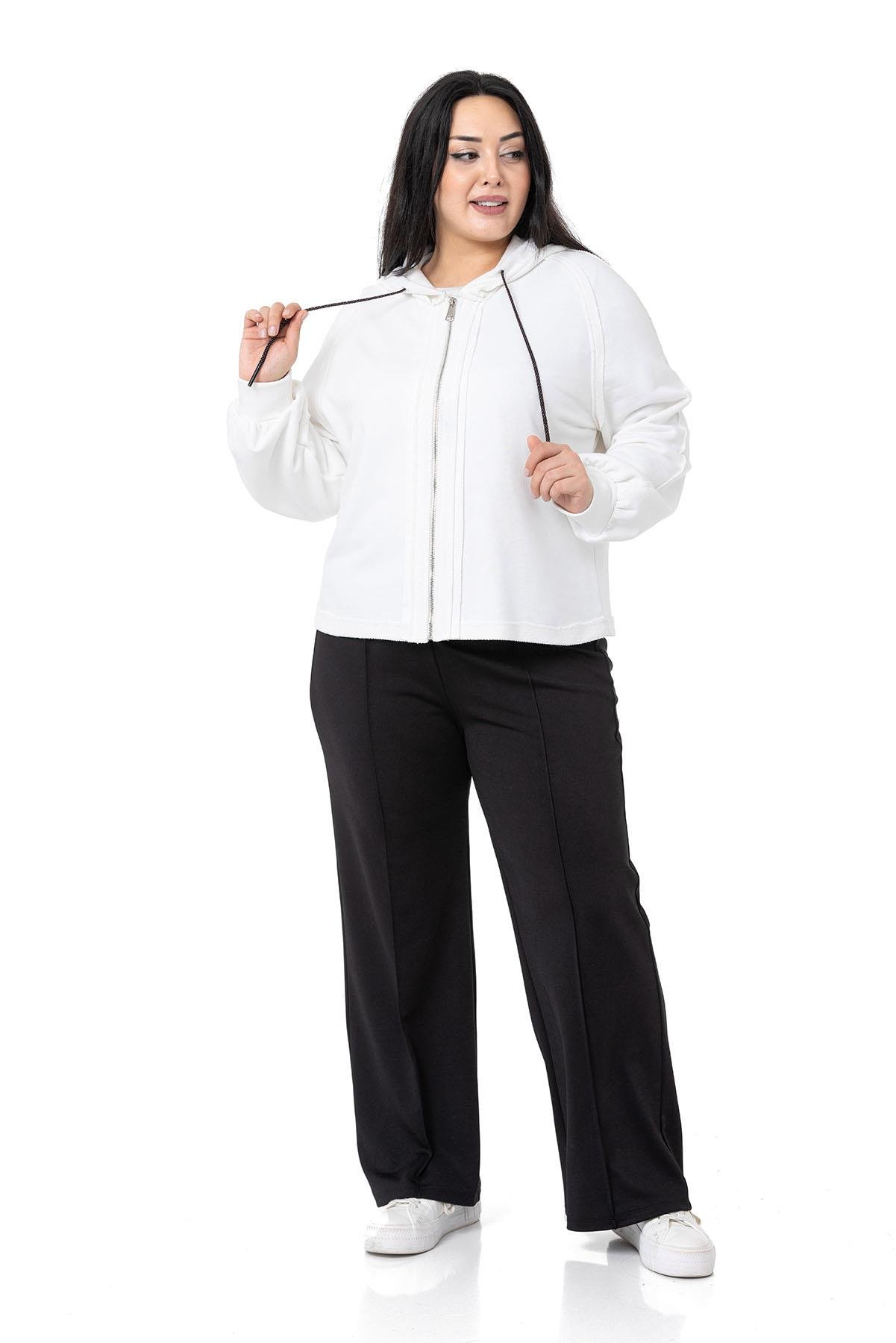 DISENTIS, BIG SIZE, HIRKA, KAPÜŞONLU SWET, KAPÜŞONLU HIRKA, ÜÇ İPLİK, BÜYÜK BEDENDISENTIS MODESTBüyük Beden Kapüşonlu Fermuarlı Üç İplik Beyaz Sweatshirt