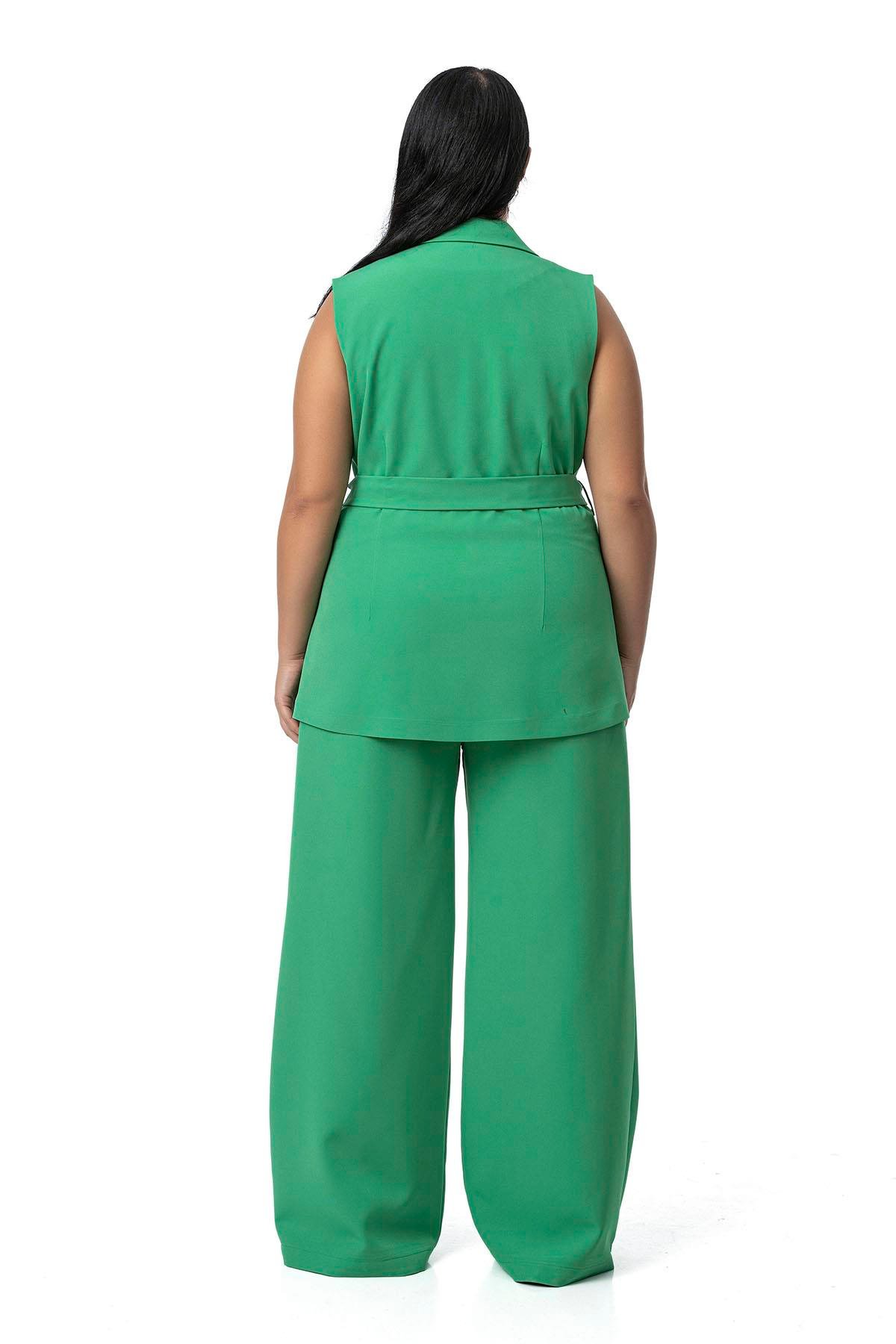 Disentis Modest Büyük Beden Kruvaze Yelek Pantolon Yeşil İkili TakımDISENTIS MODESTBüyük Beden Kruvaze Yelek Pantolon Yeşil İkili Takım