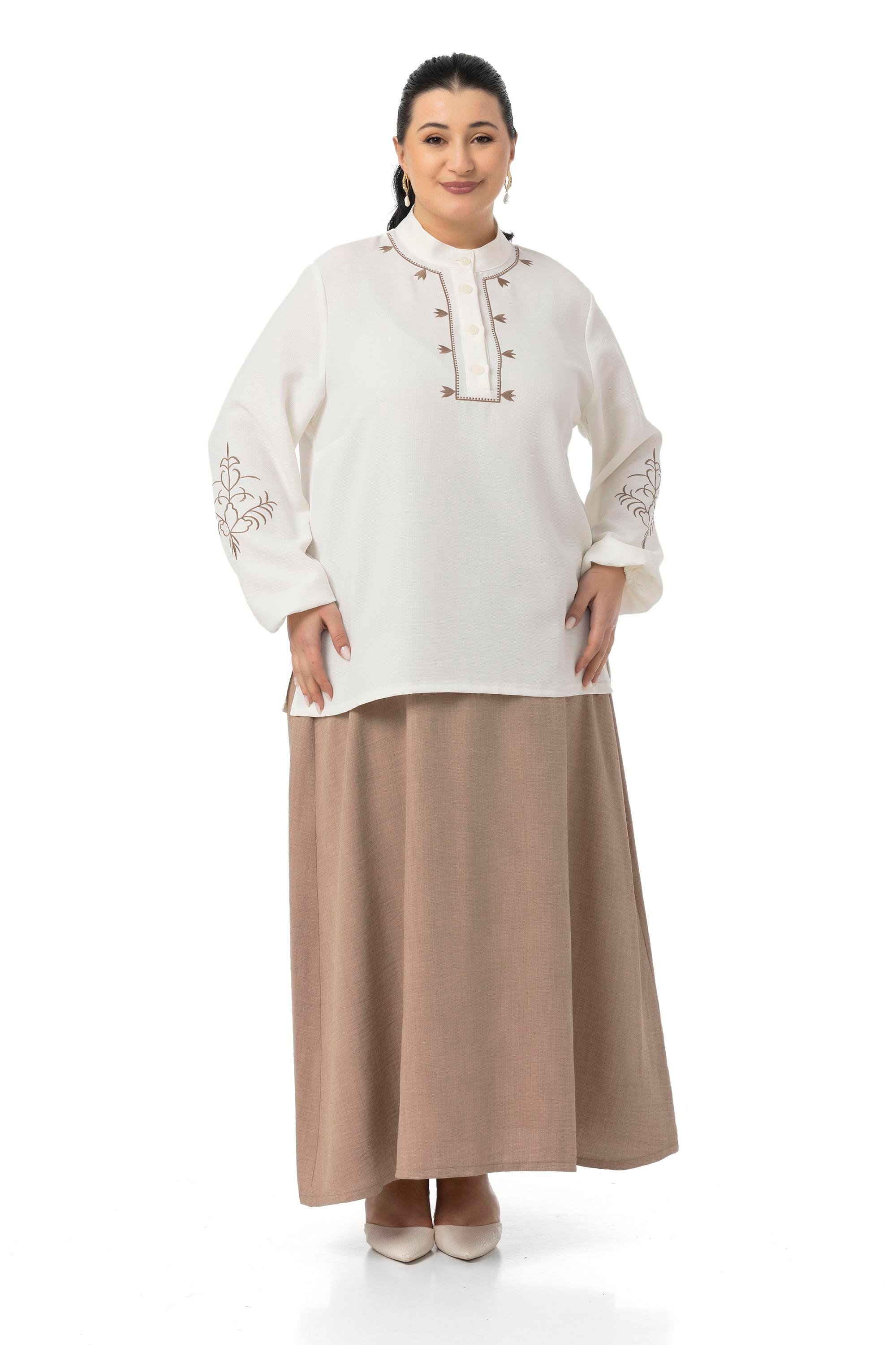 Disentis Modest Büyük Beden Nakış Detaylı Bluz Etek Vizon İkili TakımDISENTIS MODESTBüyük Beden Nakış Detaylı Bluz Etek Vizon İkili Takım