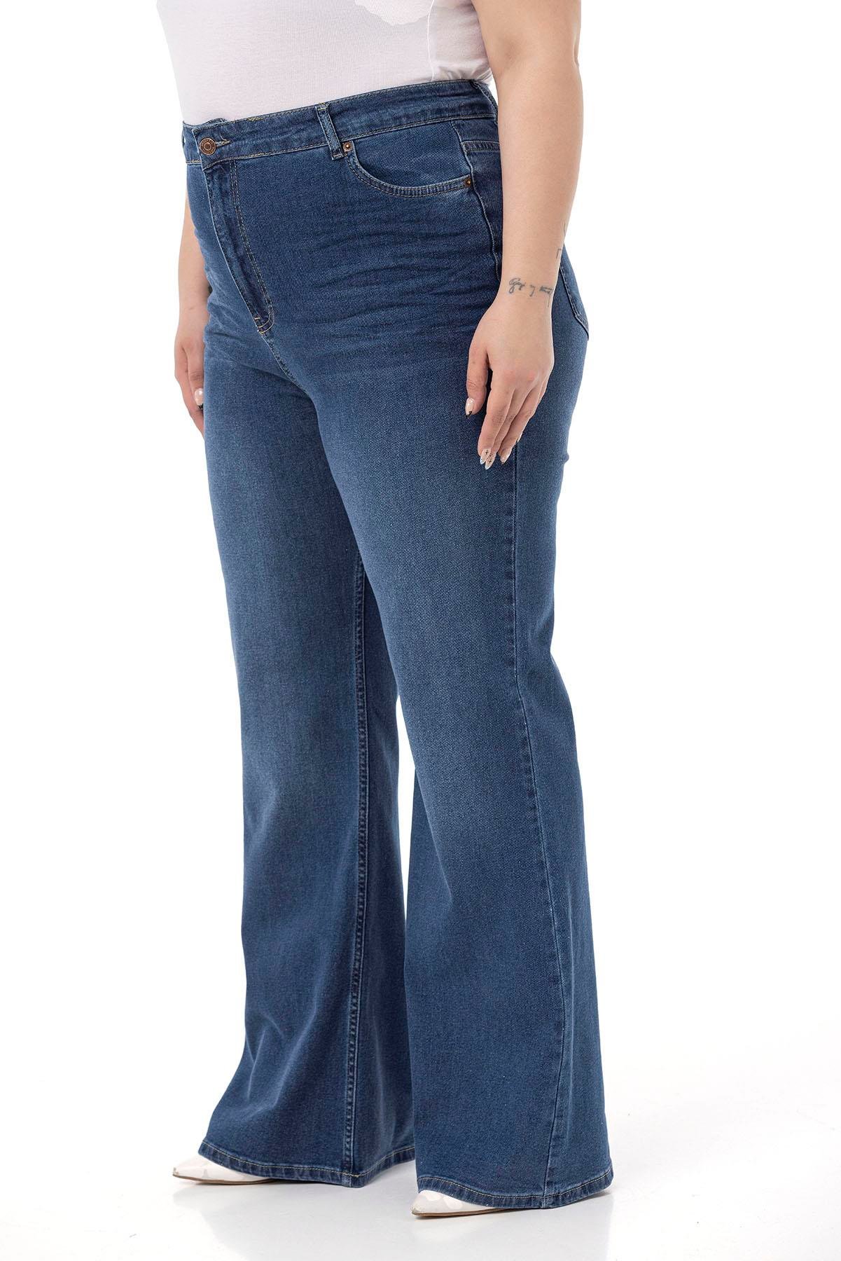 Disentis Modest Büyük Beden Önü Kraşlı Yüksek Bel İspanyol Paça Mavi Denim PantolonDISENTIS MODESTBüyük Beden Önü Kraşlı Yüksek Bel İspanyol Paça Mavi Denim Pantolon