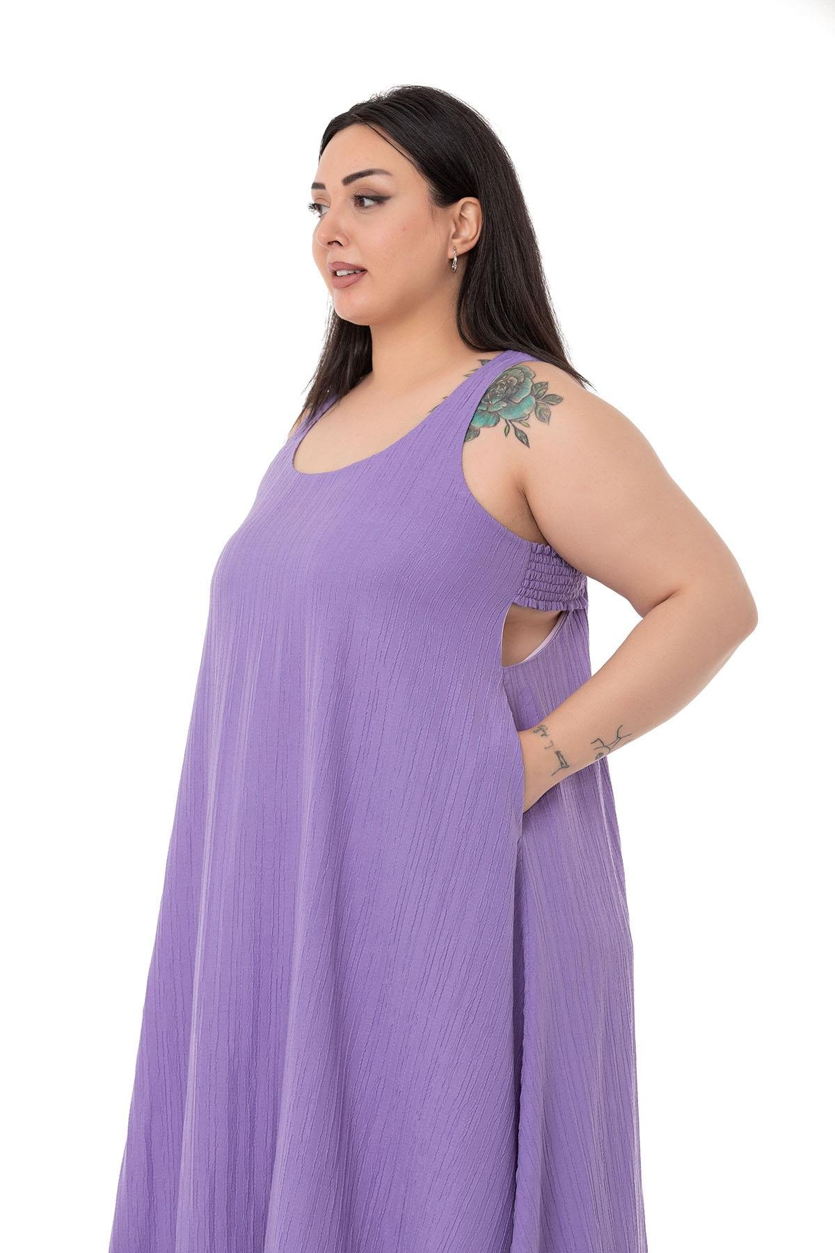 DISENTIS MODEST GENC BUYUK BEDEN UZUN BALON ELBISEDISENTIS MODESTBüyük Beden Pencere Detaylı Askılı Lila Balon Elbise