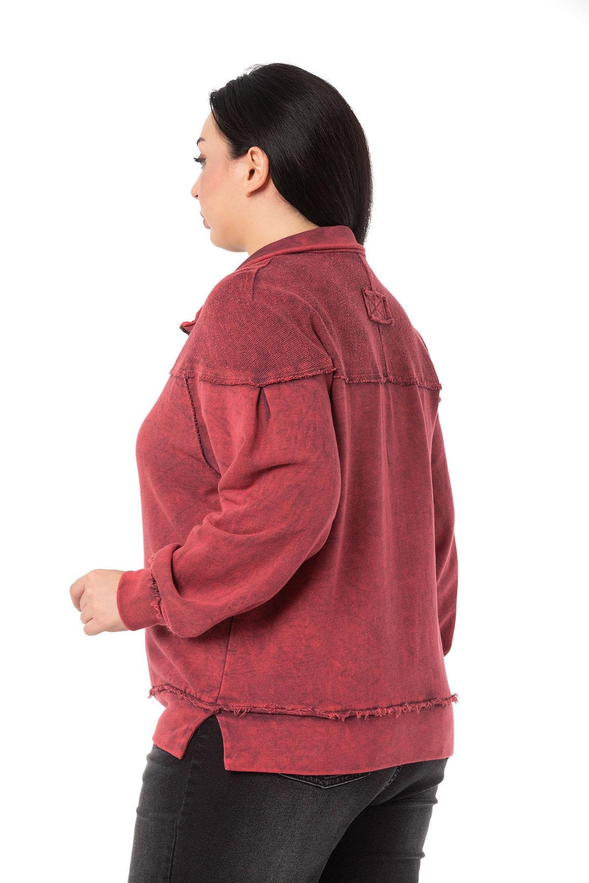 Disentis Modest Büyük Beden Pis Dikişli Fermuarlı Yırtmaçlı Parça Boyalı Bordo SweatshirtDISENTIS MODESTBüyük Beden Pis Dikişli Fermuarlı Yırtmaçlı Parça Boyalı Bordo Sweatshirt