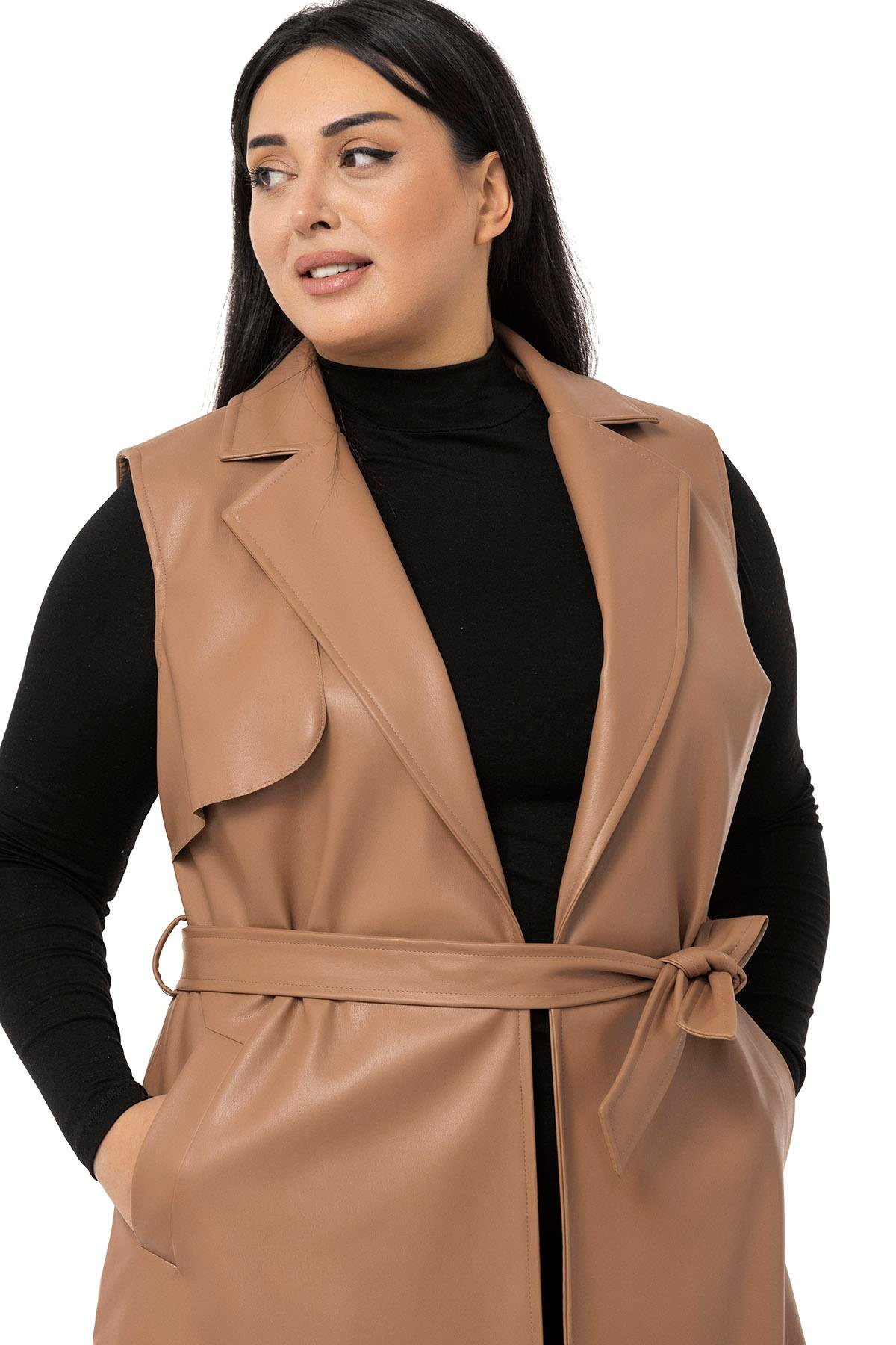 DISENTIS,BÜYÜK BEDEN, BIG SIZE, YELEK, DERİ YELEK, DİSENTİS MODESTDISENTIS MODESTBüyük Beden Rüzgarlıklı Yanları Yırtmaçlı Cepli Astarlı Deri Vizon Yelek