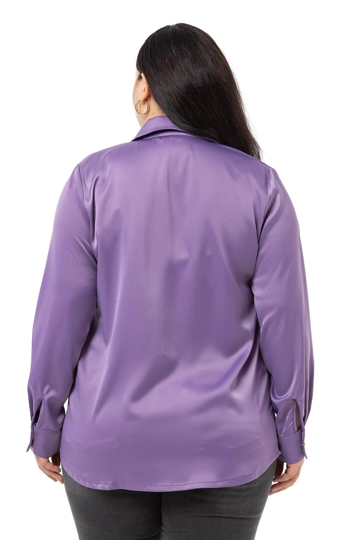 Disentis Modest Saten Dokulu Manşetli Lila GömlekDISENTIS MODESTBüyük Beden Saten Dokulu Manşetli Lila Gömlek