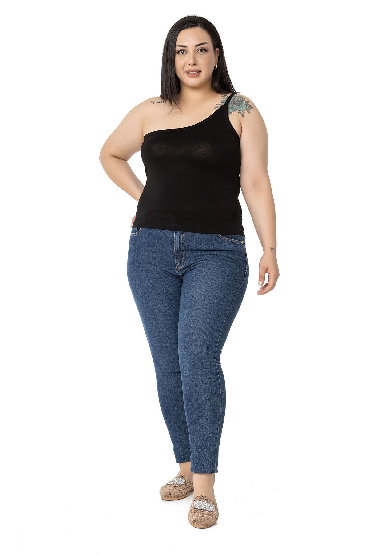 Büyük Beden Tek Omuz Dekolteli Viskon Siyah Body
