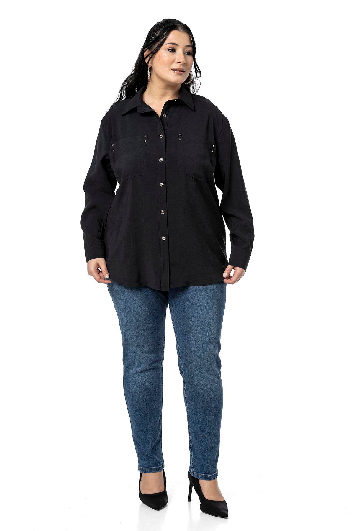 Disentis Modest Büyük Beden Torba Cepli Rivetli Siyah GömlekDISENTIS MODESTBüyük Beden Torba Cepli Rivetli Siyah Gömlek