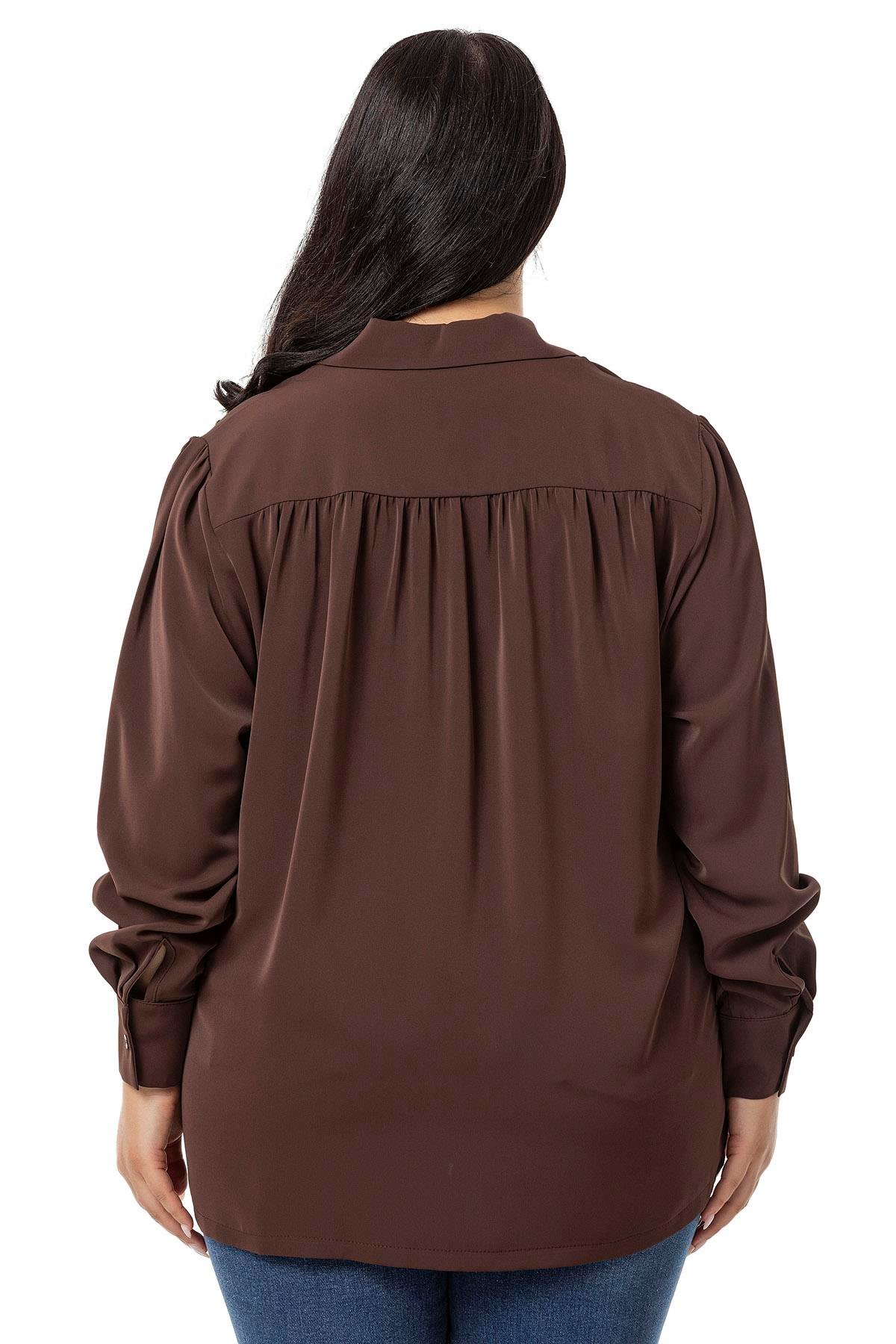 Disentis Modest Büyük Beden Yakalı Önü Büzgü Robalı Uzun Kol Kahverengi Gömlek DISENTIS MODESTBüyük Beden Yakalı Önü Büzgü Robalı Uzun Kol Kahverengi Gömlek 