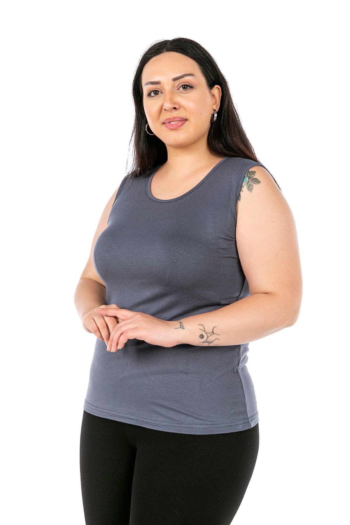 Büyük Beden Yuvarlak Yaka Kalın Askılı Viskon Koyu Gri Body