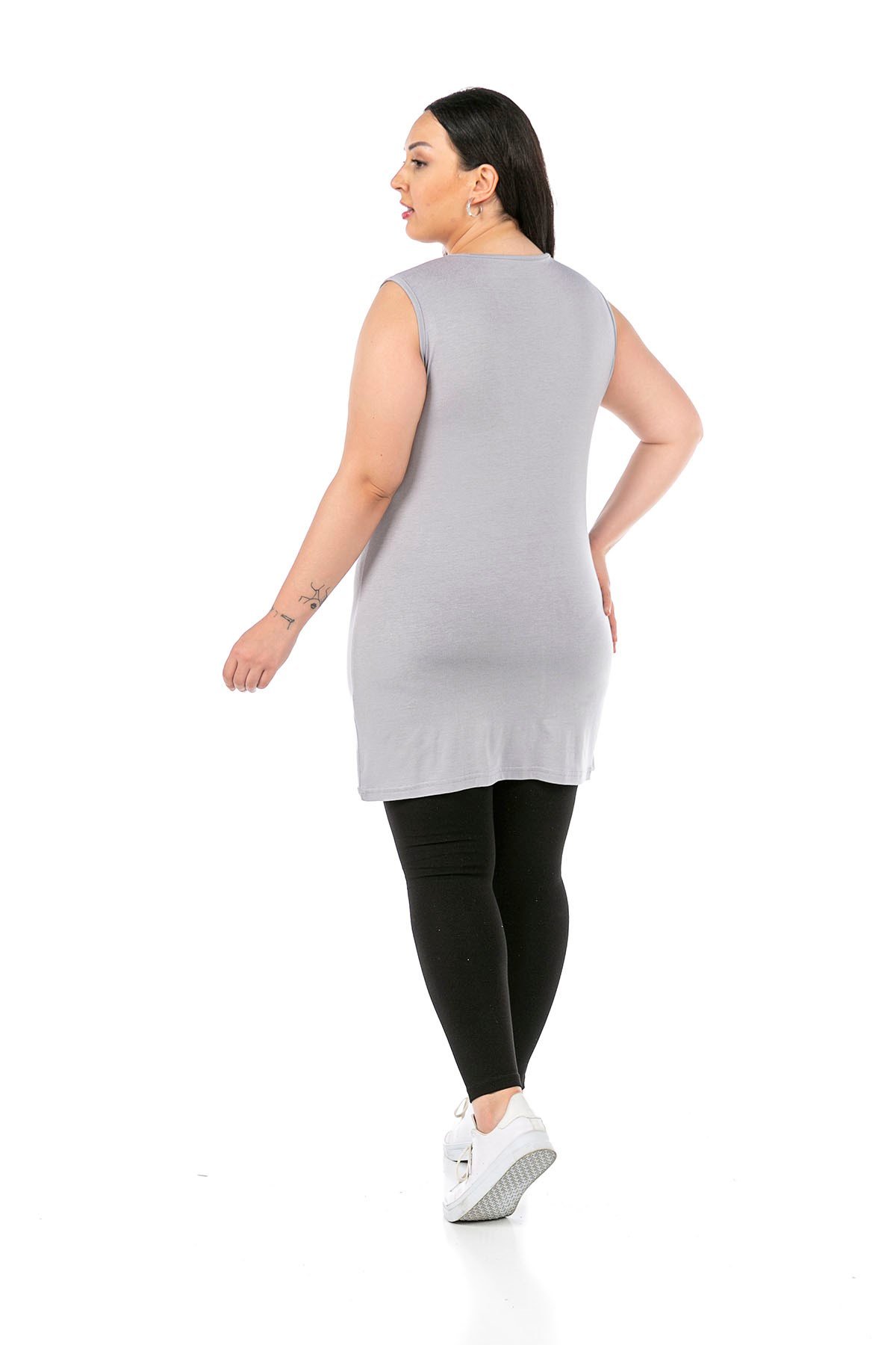Büyük Beden Yuvarlak Yaka Kalın Askılı Viskon Uzun Açık Gri Body