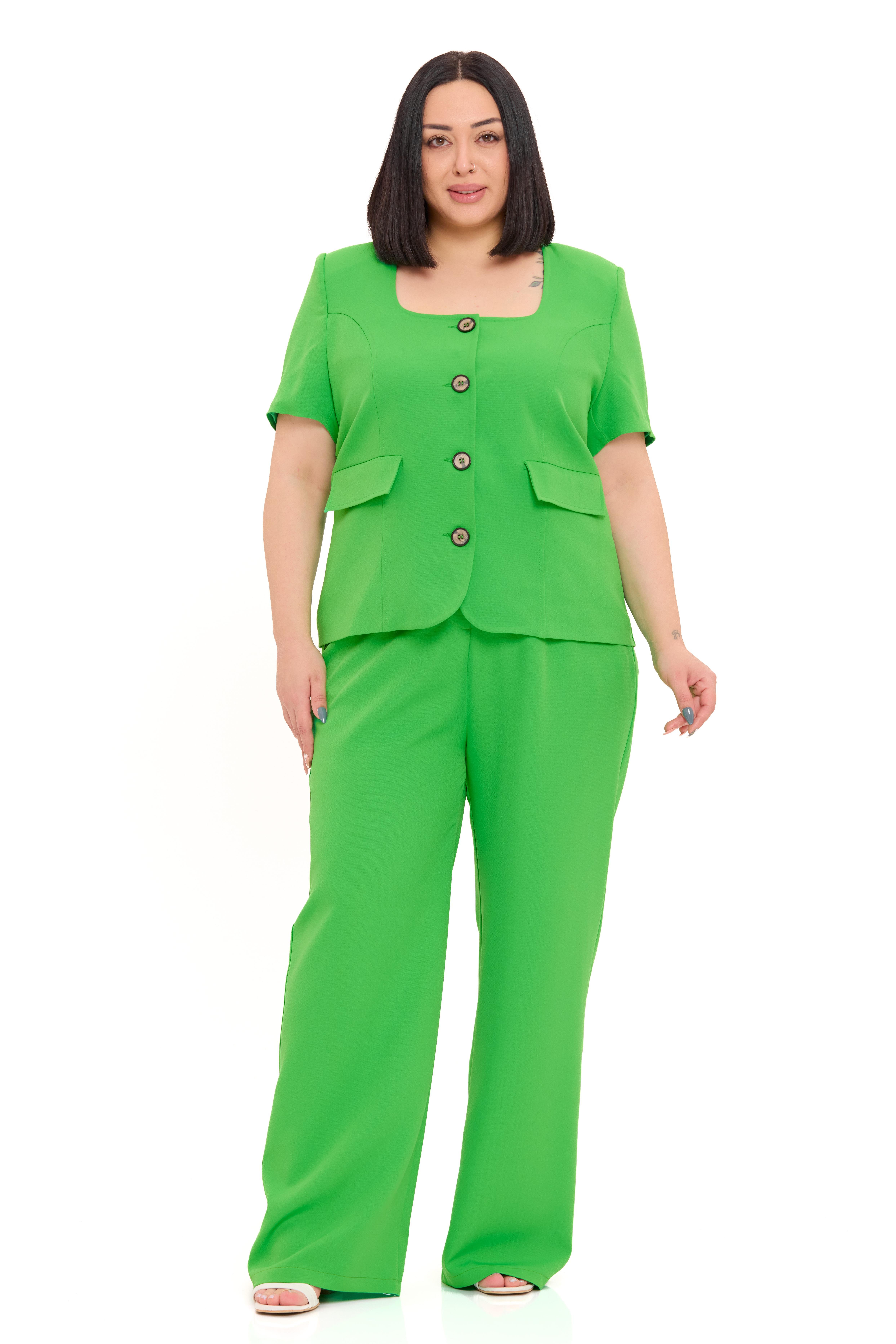 Ceket | Pantolon TakımlarDisentis Modest Büyük Beden Kısa Kollu U Yaka Yeşil Ceket Pantolon İkili TakımDISENTIS MODESTBüyük Beden Kısa Kollu U Yaka Yeşil Ceket Pantolon İkili Takım