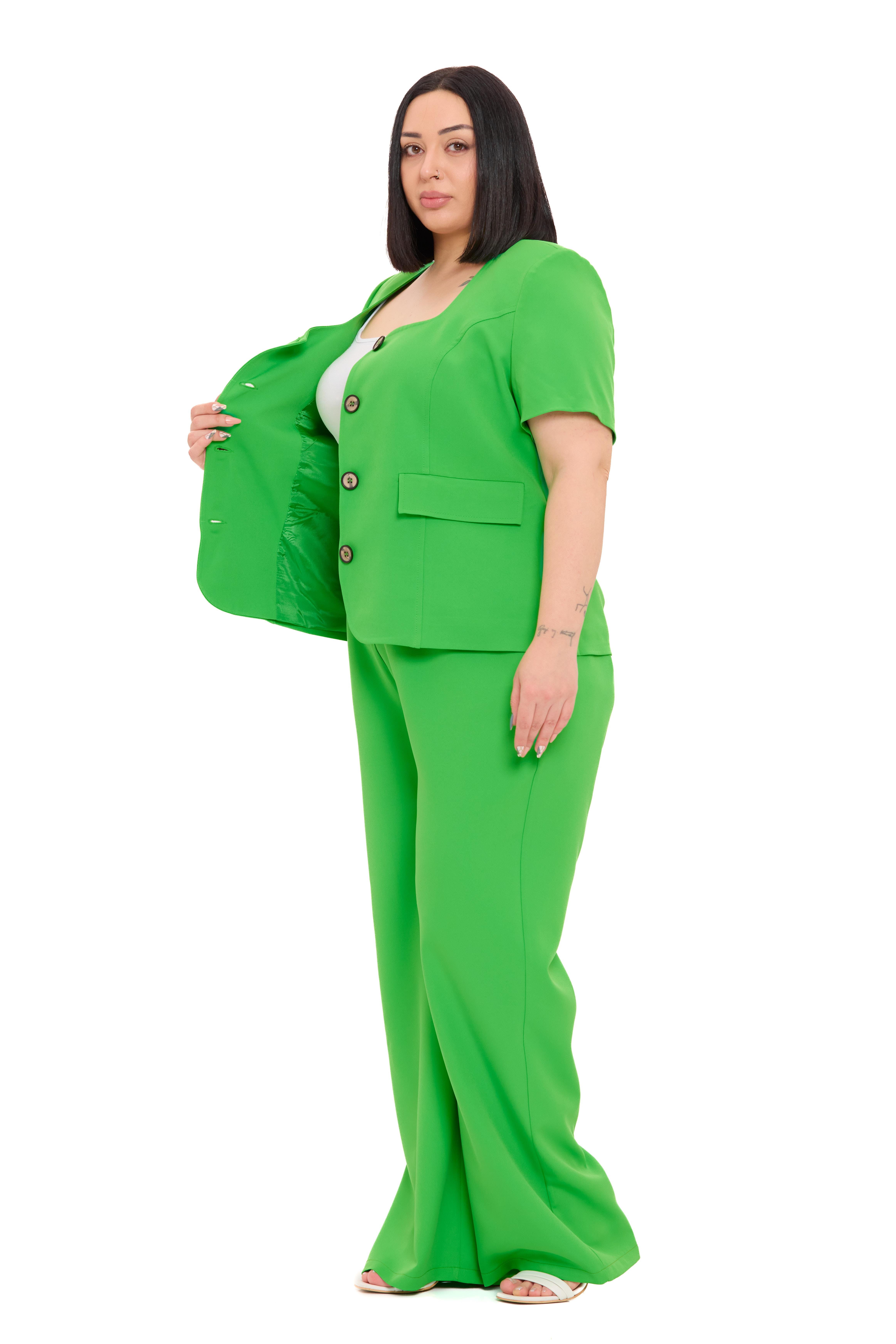 Ceket | Pantolon TakımlarDisentis Modest Büyük Beden Kısa Kollu U Yaka Yeşil Ceket Pantolon İkili TakımDISENTIS MODESTBüyük Beden Kısa Kollu U Yaka Yeşil Ceket Pantolon İkili Takım