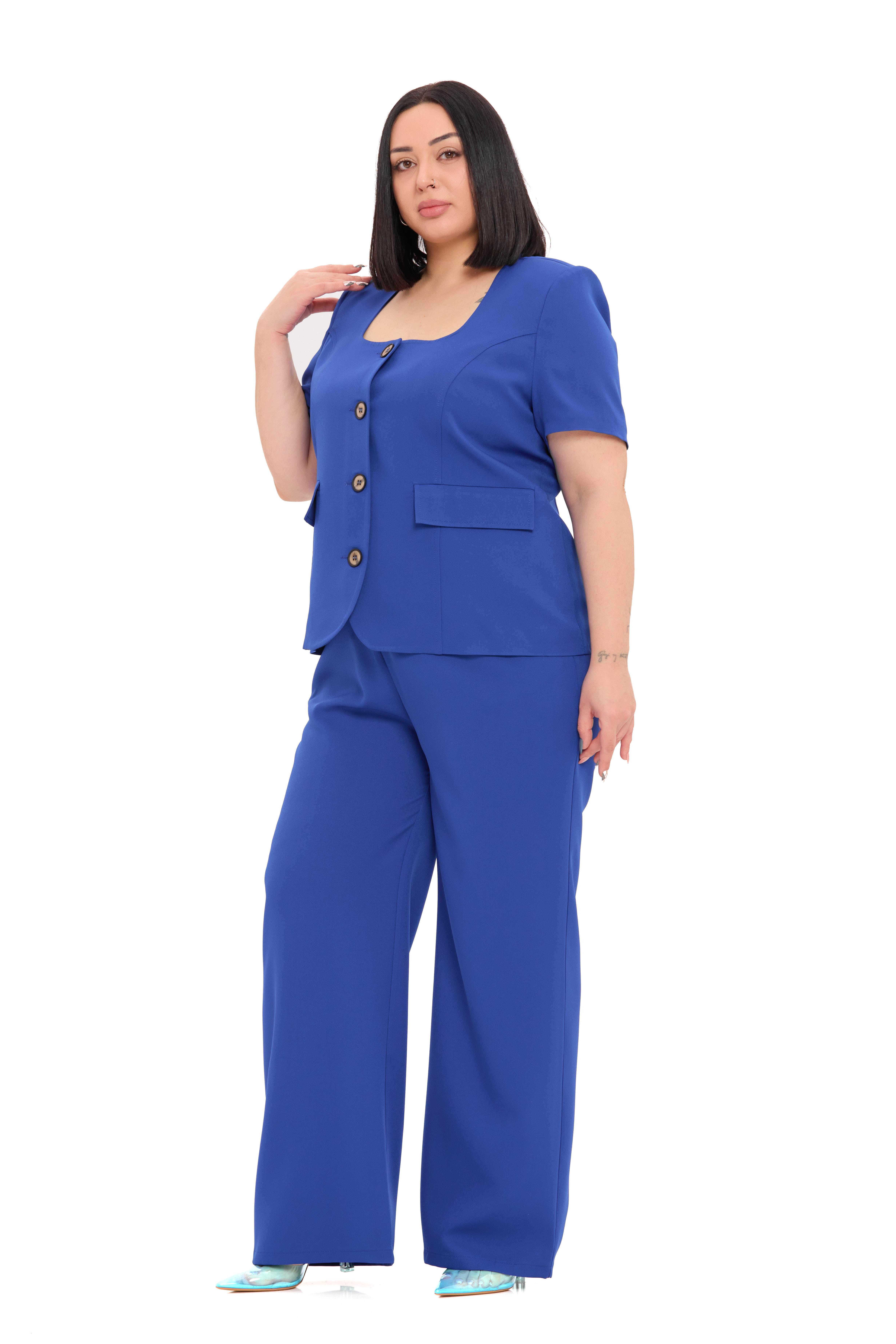 Ceket | Pantolon TakımlarDisentis Modest Büyük Beden Kısa Kollu U Yaka Saks Mavisi Ceket Pantolon İkili TakımDISENTIS MODESTBüyük Beden Kısa Kollu U Yaka Saks Mavisi Ceket Pantolon İkili Takım