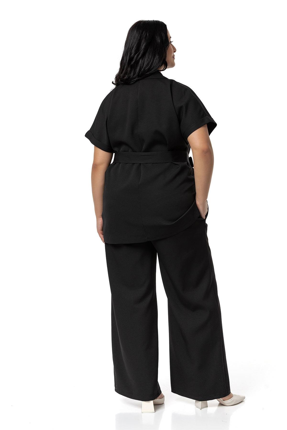 Jacket&Pants SetsDisentis Modest Kruvaze Kemerli Yarım Kollu Siyah Ceket Pantolon İkili TakımDISENTIS MODESTBüyük Beden Kruvaze Kemerli Yarım Kollu Siyah Ceket Pantolon İkili Takım