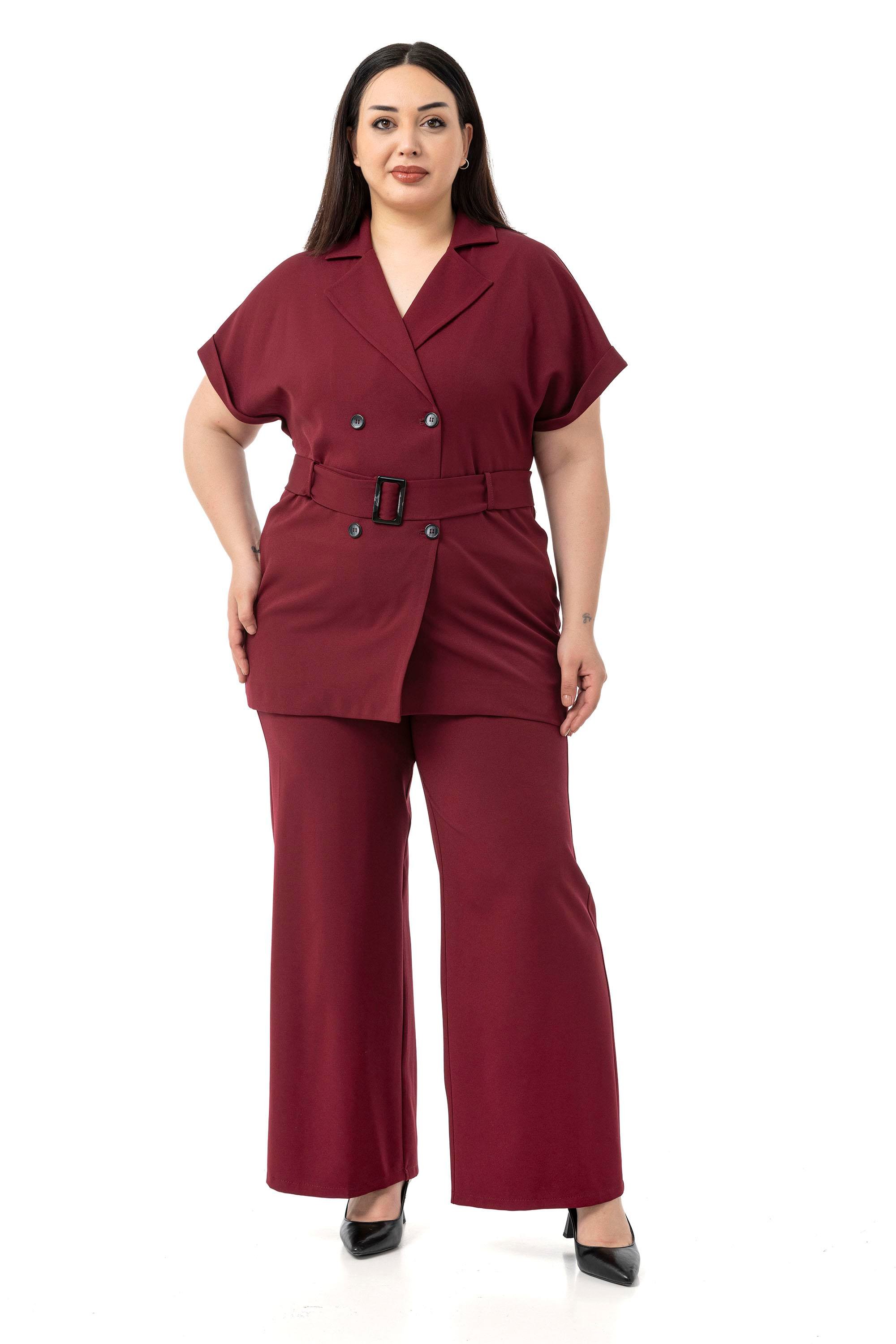 Ceket | Pantolon TakımlarDisentis Modest Kruvaze Kemerli Yarım Kollu Bordo Ceket Pantolon İkili TakımDISENTIS MODESTBüyük Beden Kruvaze Kemerli Yarım Kollu Bordo Ceket Pantolon İkili Takım