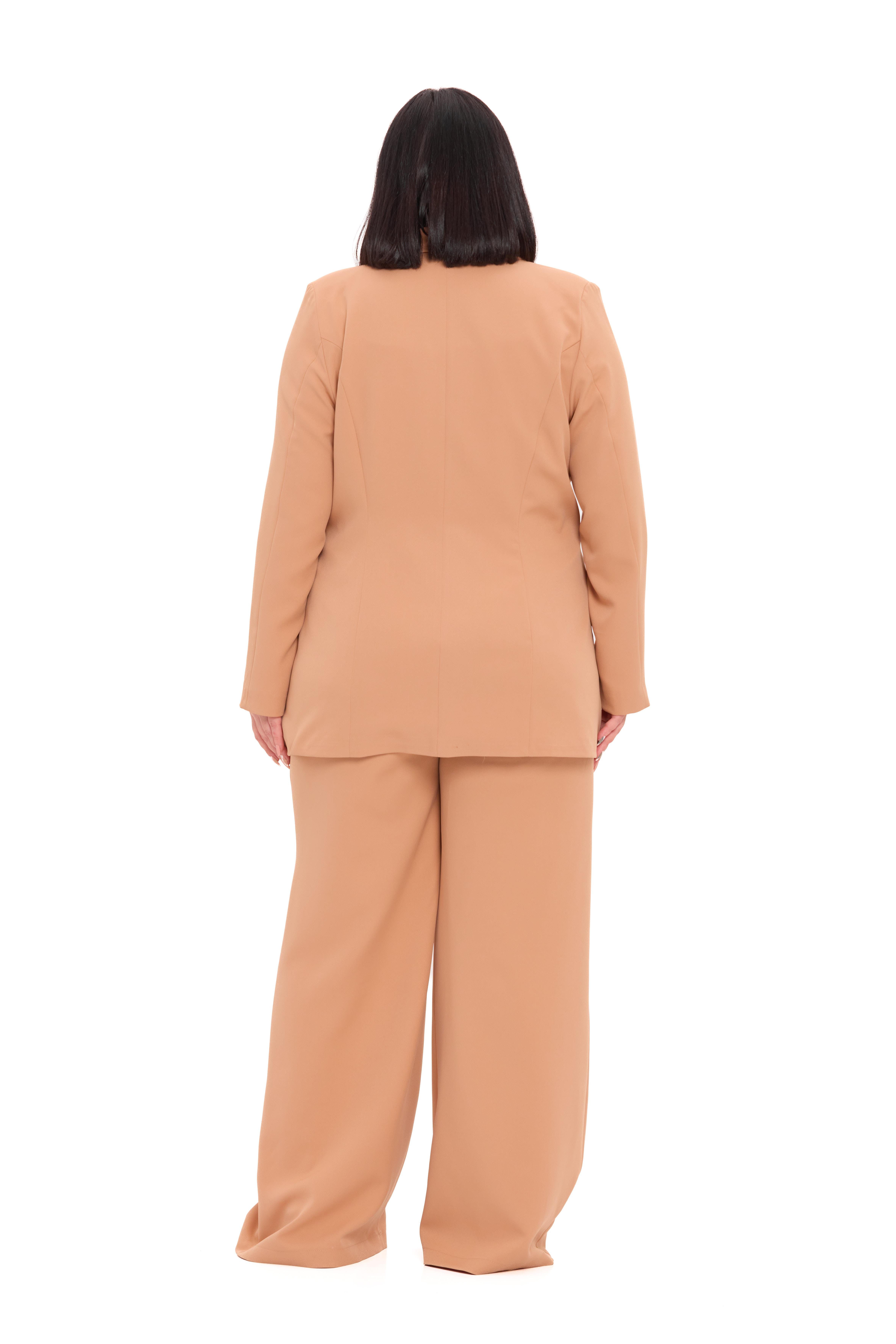 Ceket | Pantolon TakımlarDisentis Modest Büyük Beden Tek Düğmeli Vizon Ceket Pantolon İkili TakımDISENTIS MODESTBüyük Beden Tek Düğmeli Vizon Ceket Pantolon İkili Takım