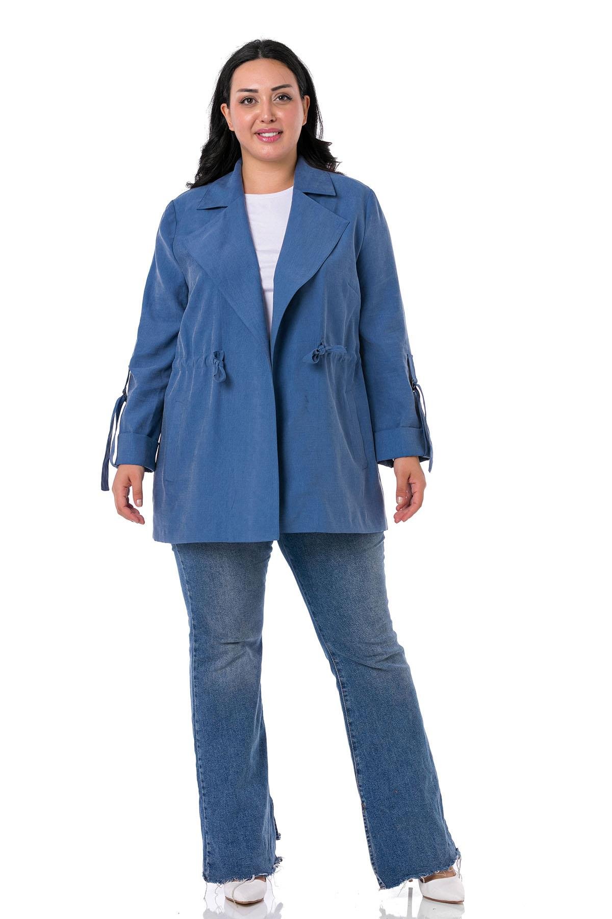JacketsDisentis Modest Beli Tünelli ve Büzgü Ayarlı Kolları Katlamalı Yanları Cepli Düğmesiz Astarsız Mavi CeketDISENTIS MODESTBüyük Beden Beli Tünelli ve Büzgü Ayarlı Kolları Katlamalı Yanları Cepli Düğmesiz Astarsız Mavi Ceket
