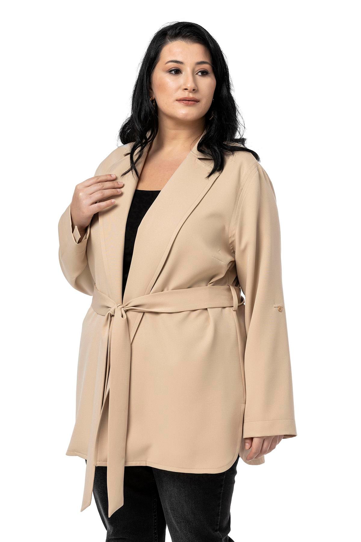 CeketDisentis Modest Büyük Beden Katlamalı Kollu Kuşaklı Astarsız Uzun Bej Rengi CeketDISENTIS MODESTBüyük Beden Katlamalı Kollu Kuşaklı Astarsız Uzun Bej Rengi Ceket