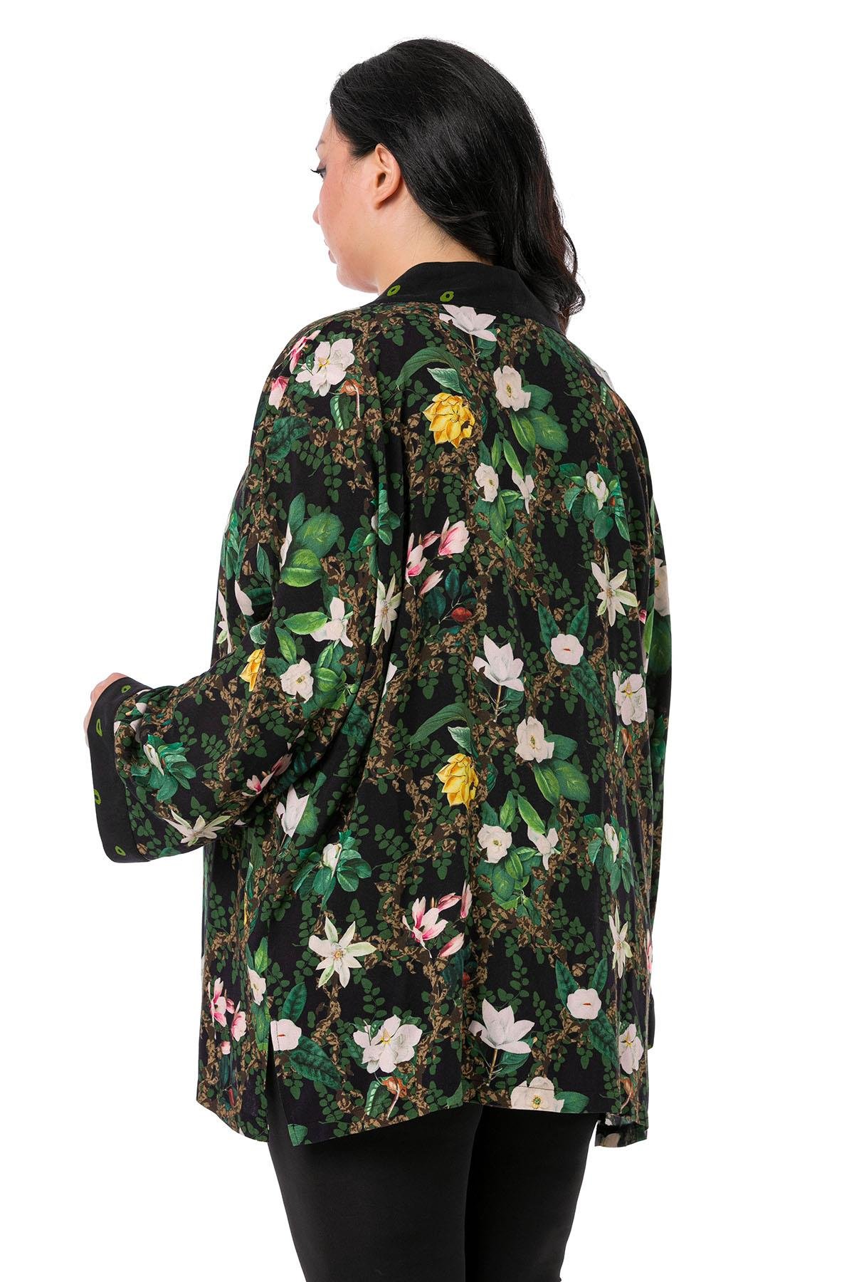 CeketDisentis Modest Kimono Model Çiçek Desenli Dokuma Viskon Kumaşlı Siyah CeketDISENTIS MODESTBüyük Beden Kimono Model Çiçek Desenli Dokuma Viskon Kumaşlı Siyah Ceket