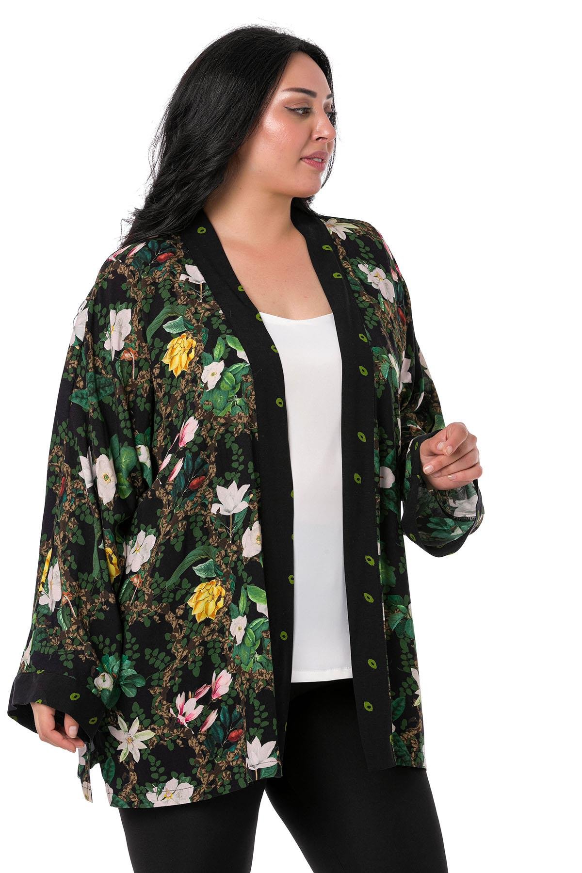 CeketDisentis Modest Kimono Model Çiçek Desenli Dokuma Viskon Kumaşlı Siyah CeketDISENTIS MODESTBüyük Beden Kimono Model Çiçek Desenli Dokuma Viskon Kumaşlı Siyah Ceket