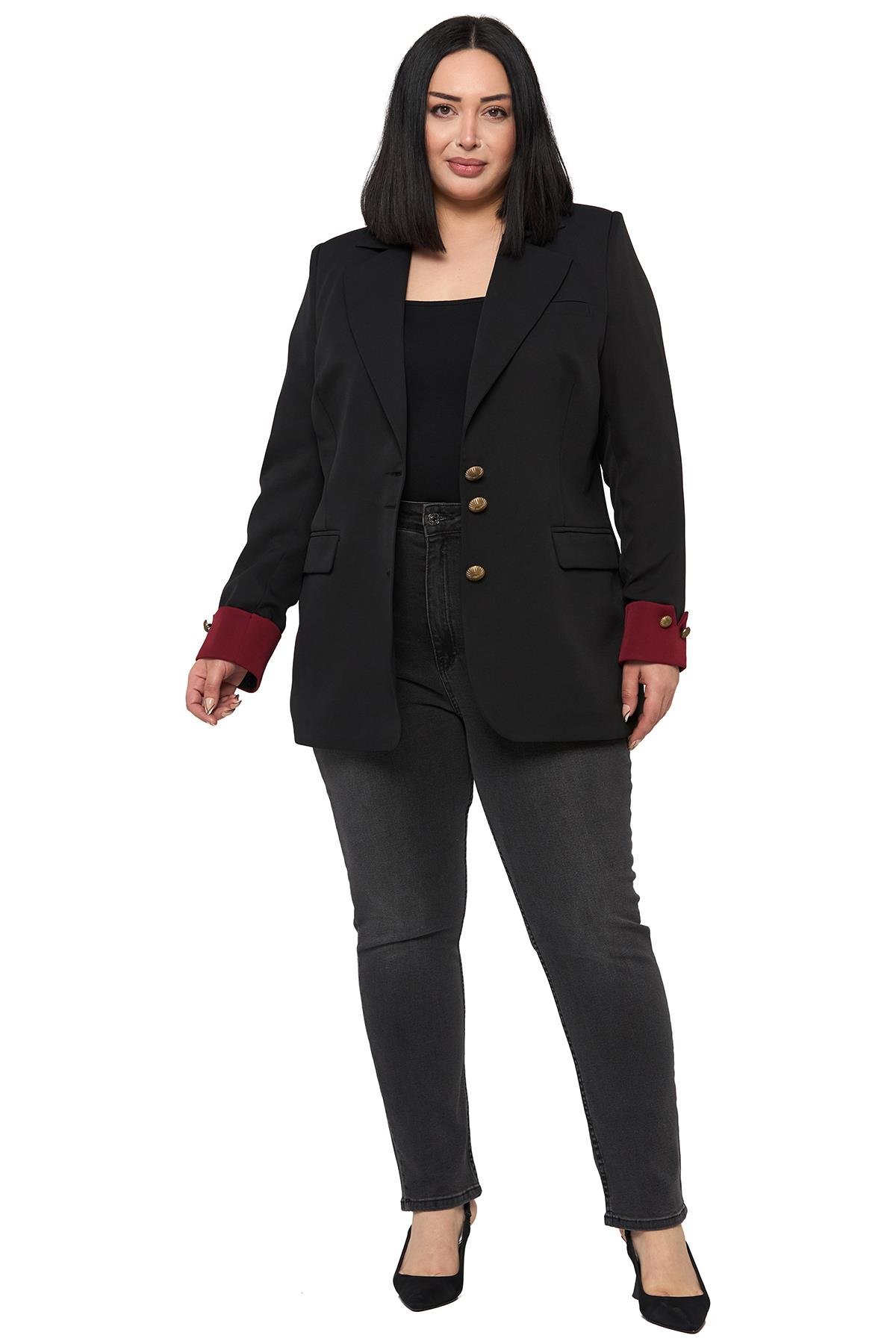 CeketDisentis Modest Büyük Beden Manşeti Kumaş Garnili Düğme Detaylı Astarlı Siyah Bordo Blazer CeketDISENTIS MODESTBüyük Beden Manşeti Kumaş Garnili Düğme Detaylı Astarlı Siyah Bordo Blazer Ceket