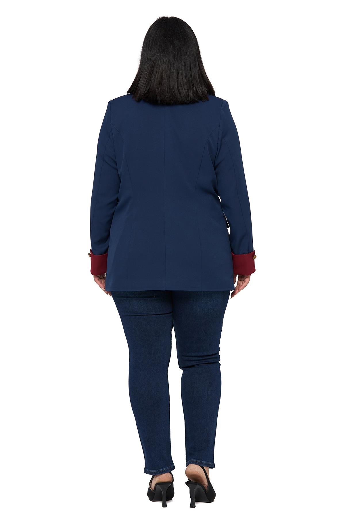 CeketDisentis Modest Büyük Beden Manşeti Kumaş Garnili Düğme Detaylı Astarlı Lacivert Bordo Blazer CeketDISENTIS MODESTBüyük Beden Manşeti Kumaş Garnili Düğme Detaylı Astarlı Lacivert Bordo Blazer Ceket