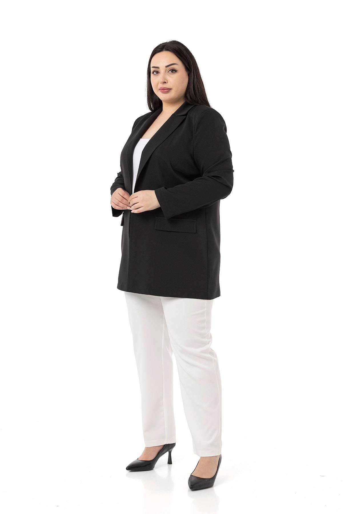 JacketsdisentisBüyük Beden Mono Yaka Süs Cep Kapaklı Siyah Astarsız Kadın Ceket