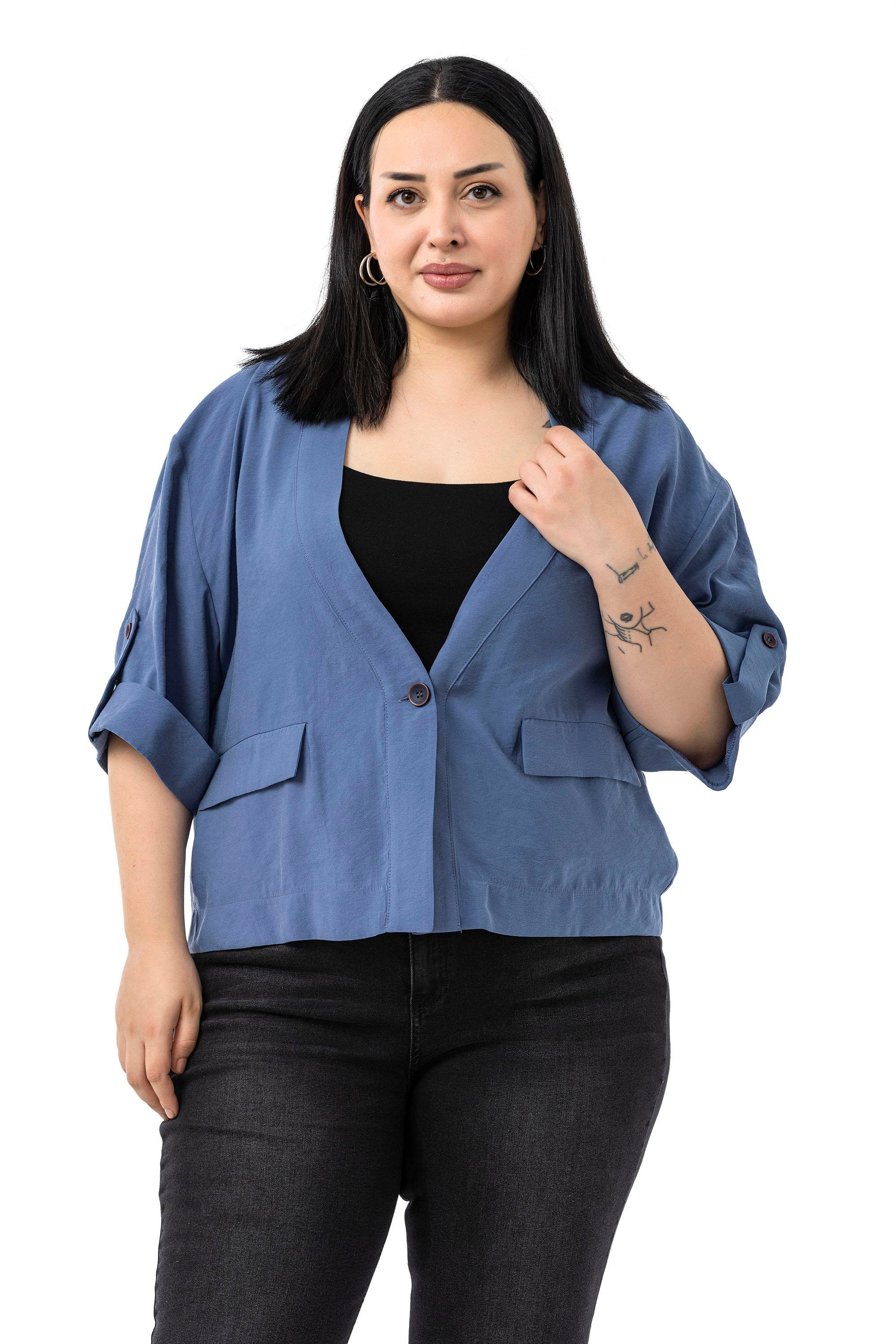 JacketsDisentis Modest Büyük Beden Tek Düğmeli Düşük Yarım Kollu Apoletli Cepli Kısa İndigo CeketDISENTIS MODESTBüyük Beden Tek Düğmeli Düşük Yarım Kollu Apoletli Cepli Kısa İndigo Ceket