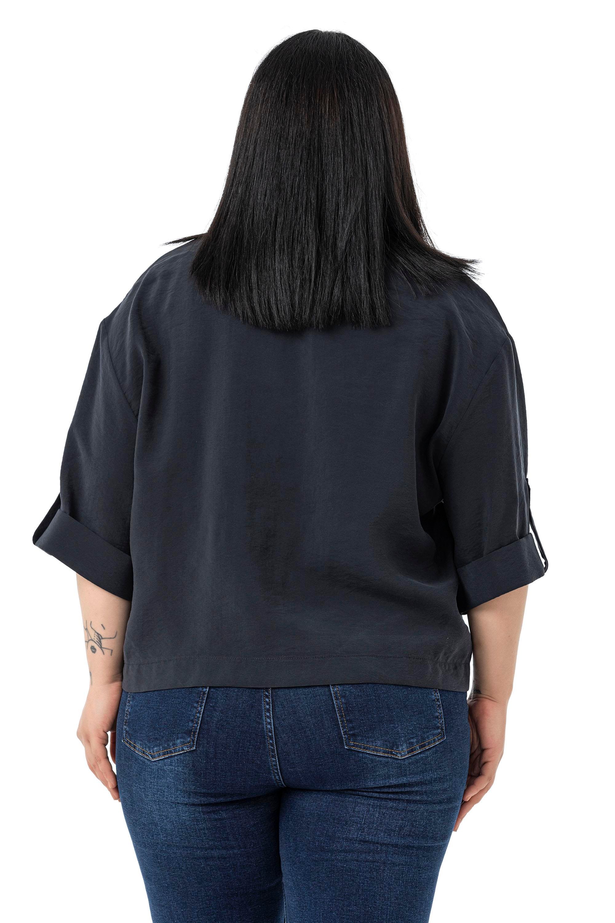 JacketsDisentis Modest Büyük Beden Tek Düğmeli Düşük Yarım Kollu Apoletli Cepli Kısa Siyah CeketDISENTIS MODESTBüyük Beden Tek Düğmeli Düşük Yarım Kollu Apoletli Cepli Kısa Siyah Ceket