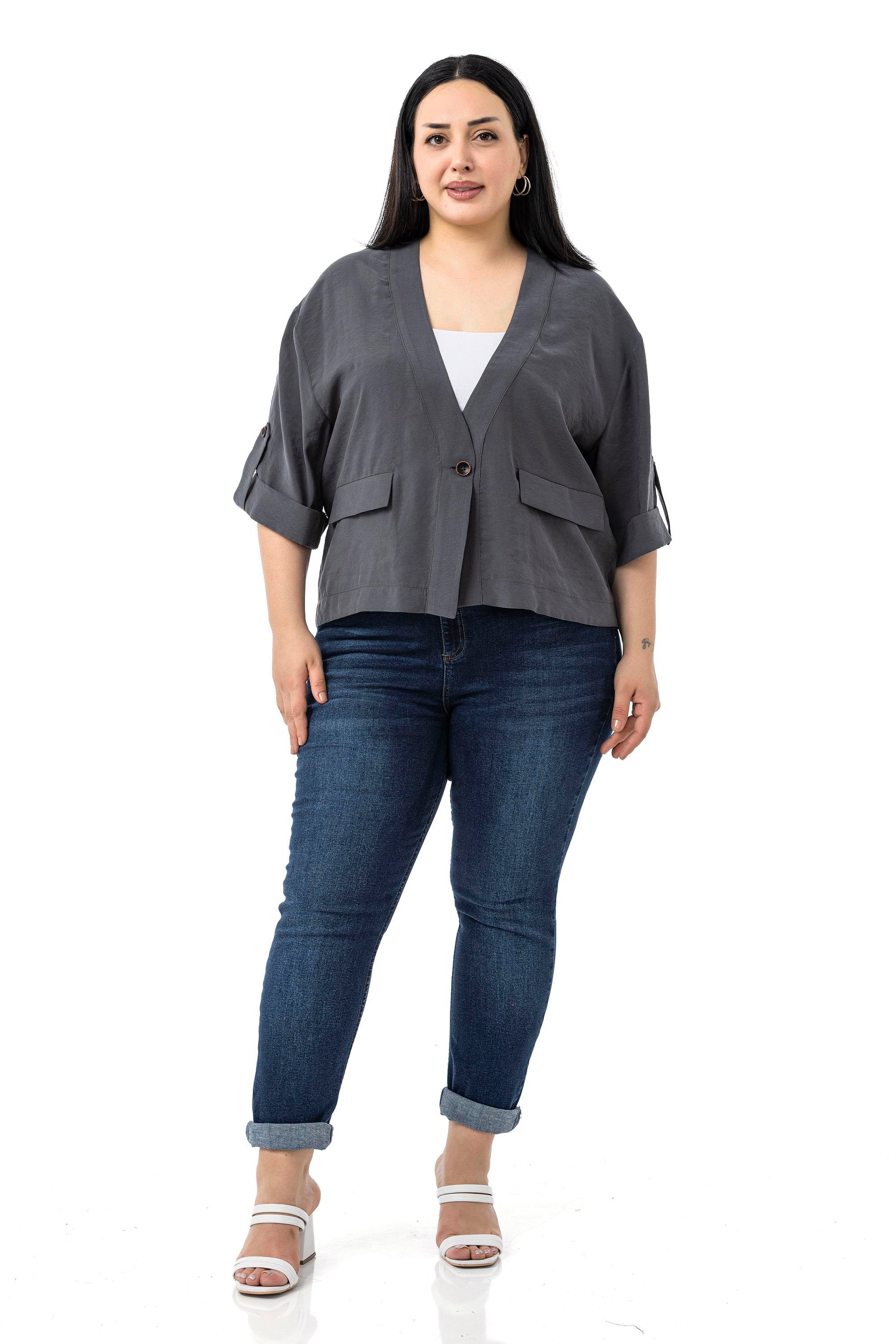 JacketsDisentis Modest Büyük Beden Tek Düğmeli Düşük Yarım Kollu Apoletli Cepli Kısa Antrasit CeketDISENTIS MODESTBüyük Beden Tek Düğmeli Düşük Yarım Kollu Apoletli Cepli Kısa Antrasit Ceket